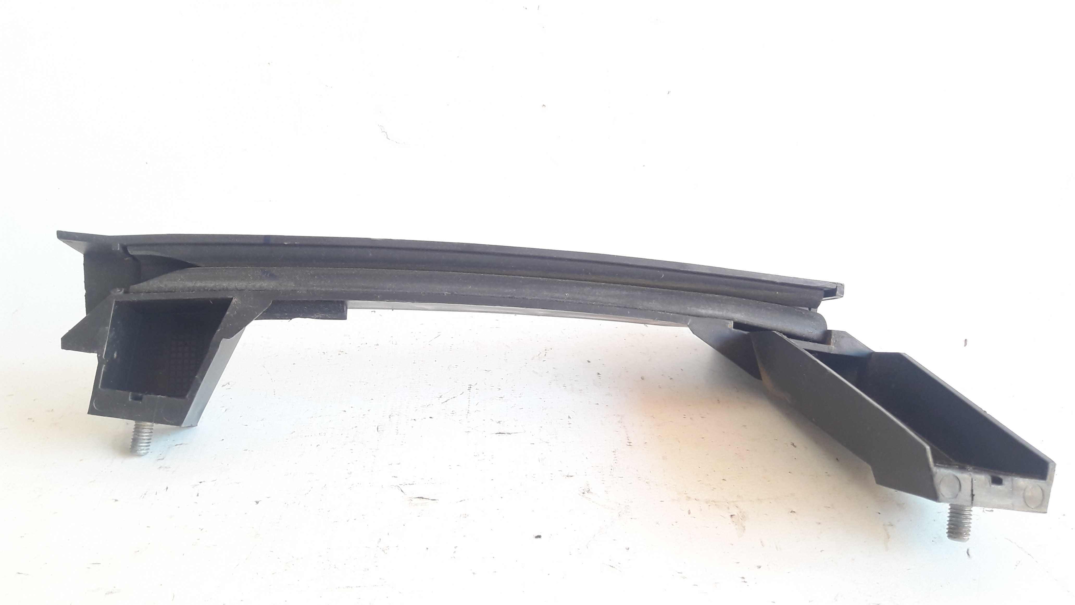 Guia Canaleta Vidro Traseiro Esquerdo Ônix 2017/19 Original 2