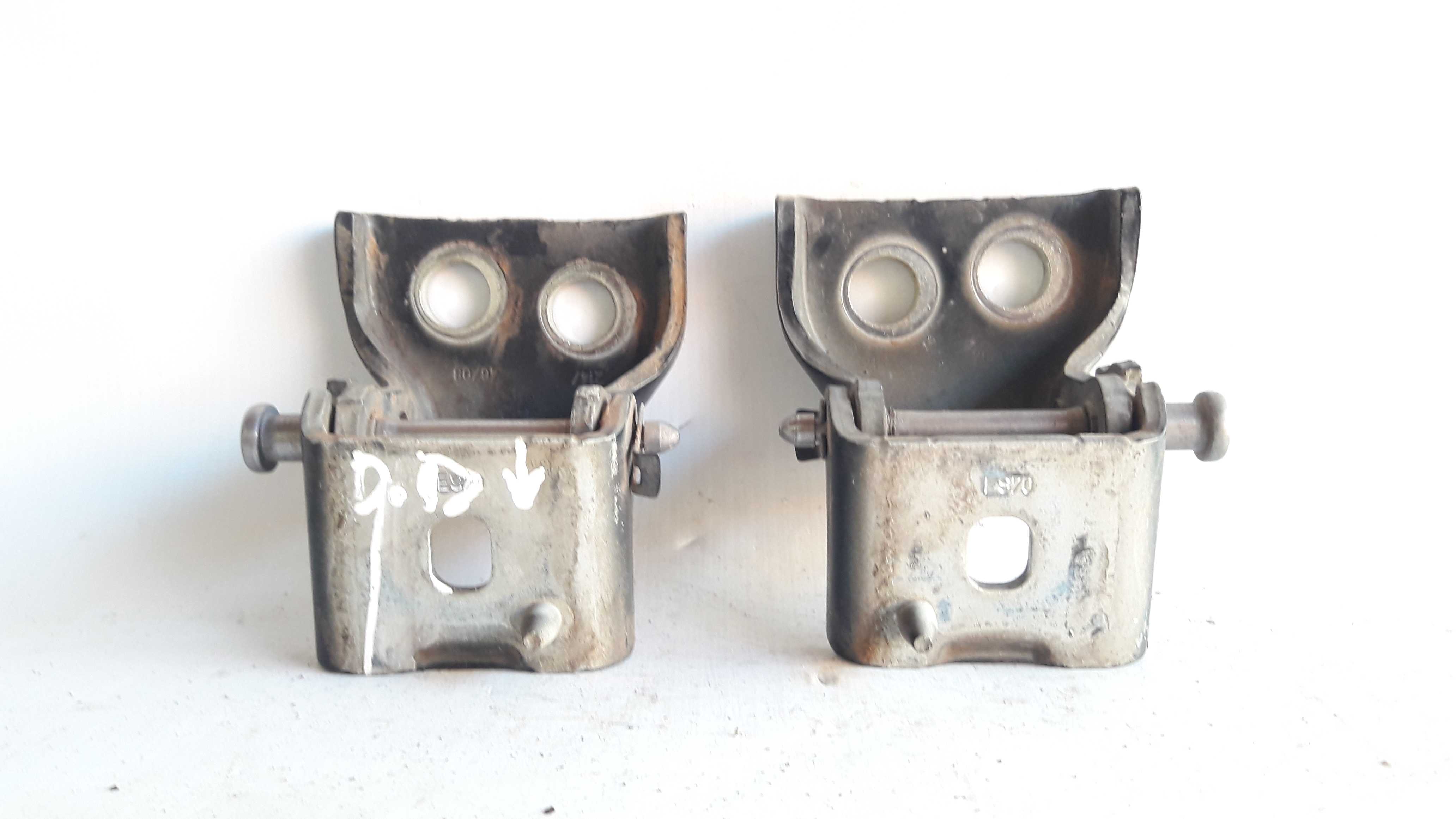 Par Dobradiças Porta Dianteira Direita Citroen C4 Pallas