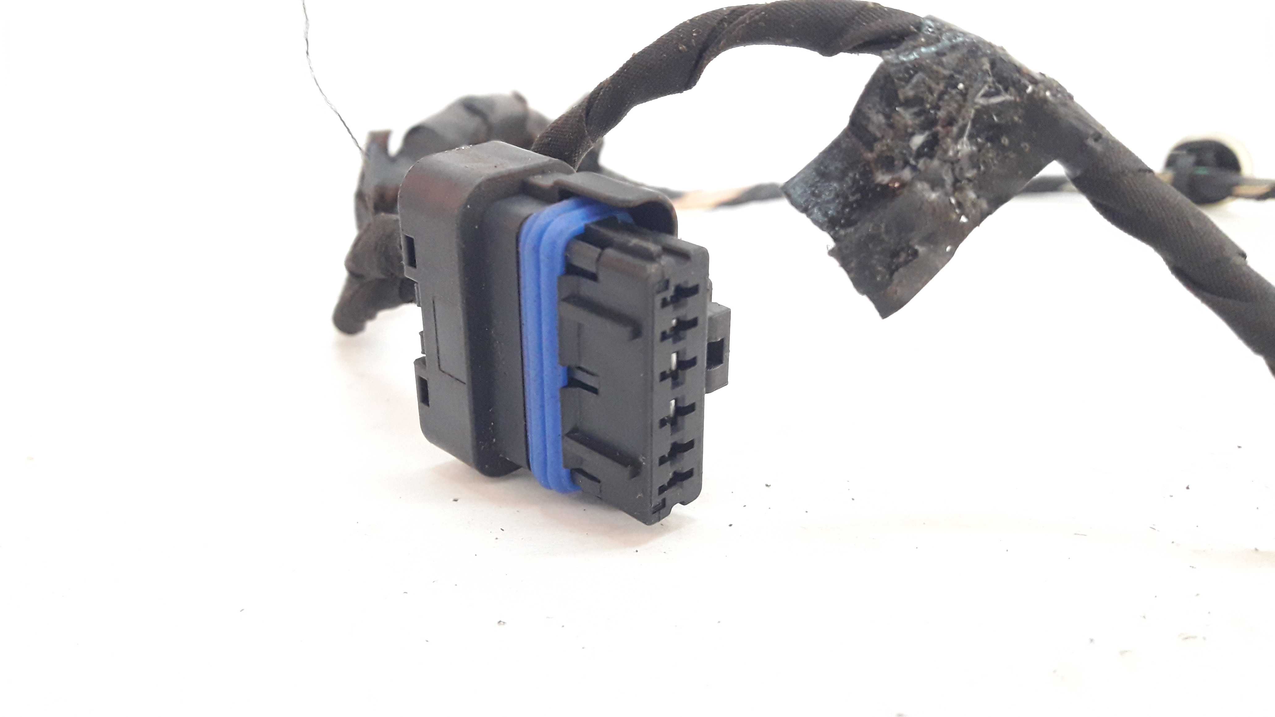 Chicote Porta Traseira Direita Flunce 12 A 15 241263432r 2