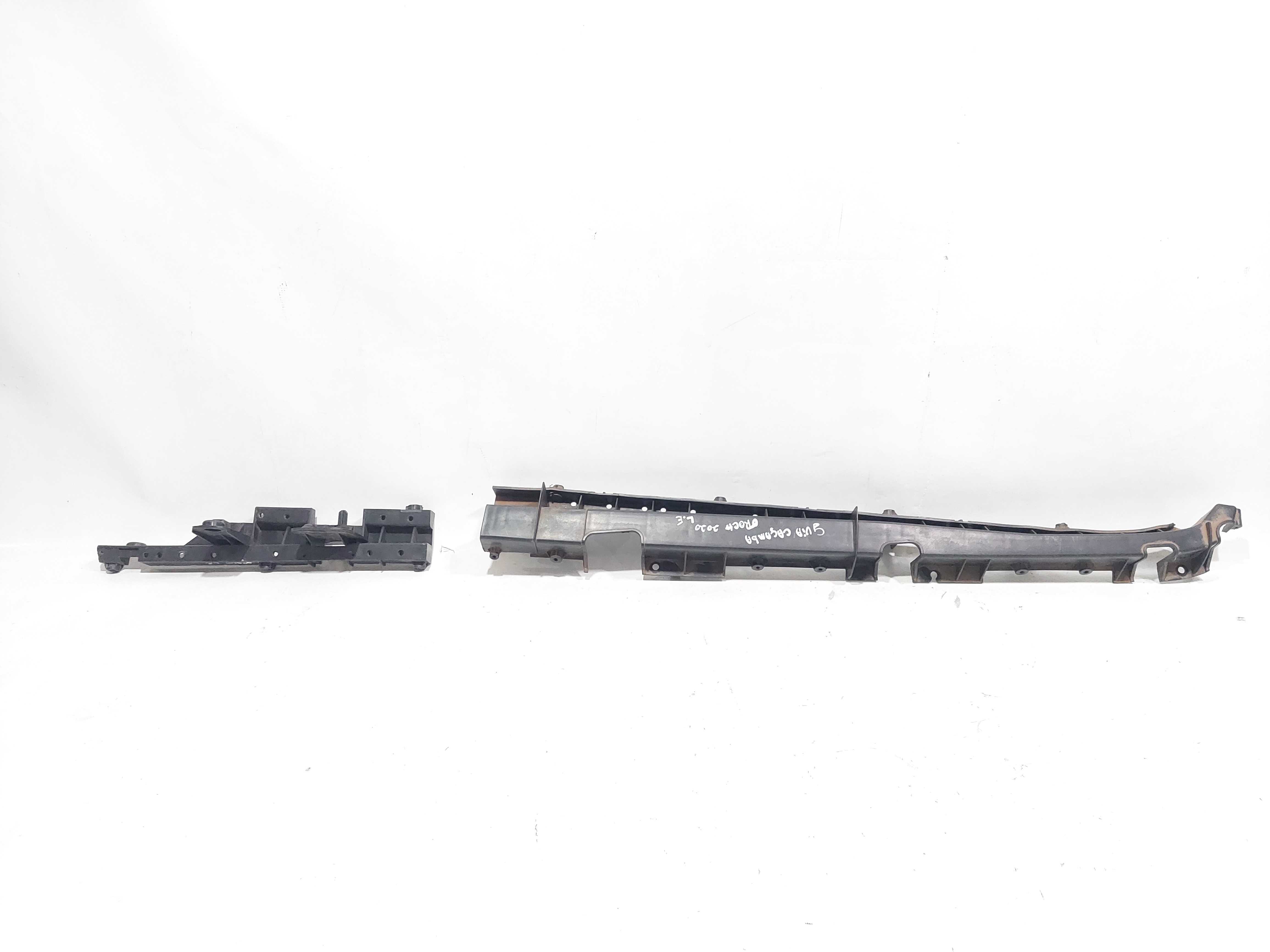 Guia Caçamba Renault Oroch 19/20 Lado Esquerdo Original