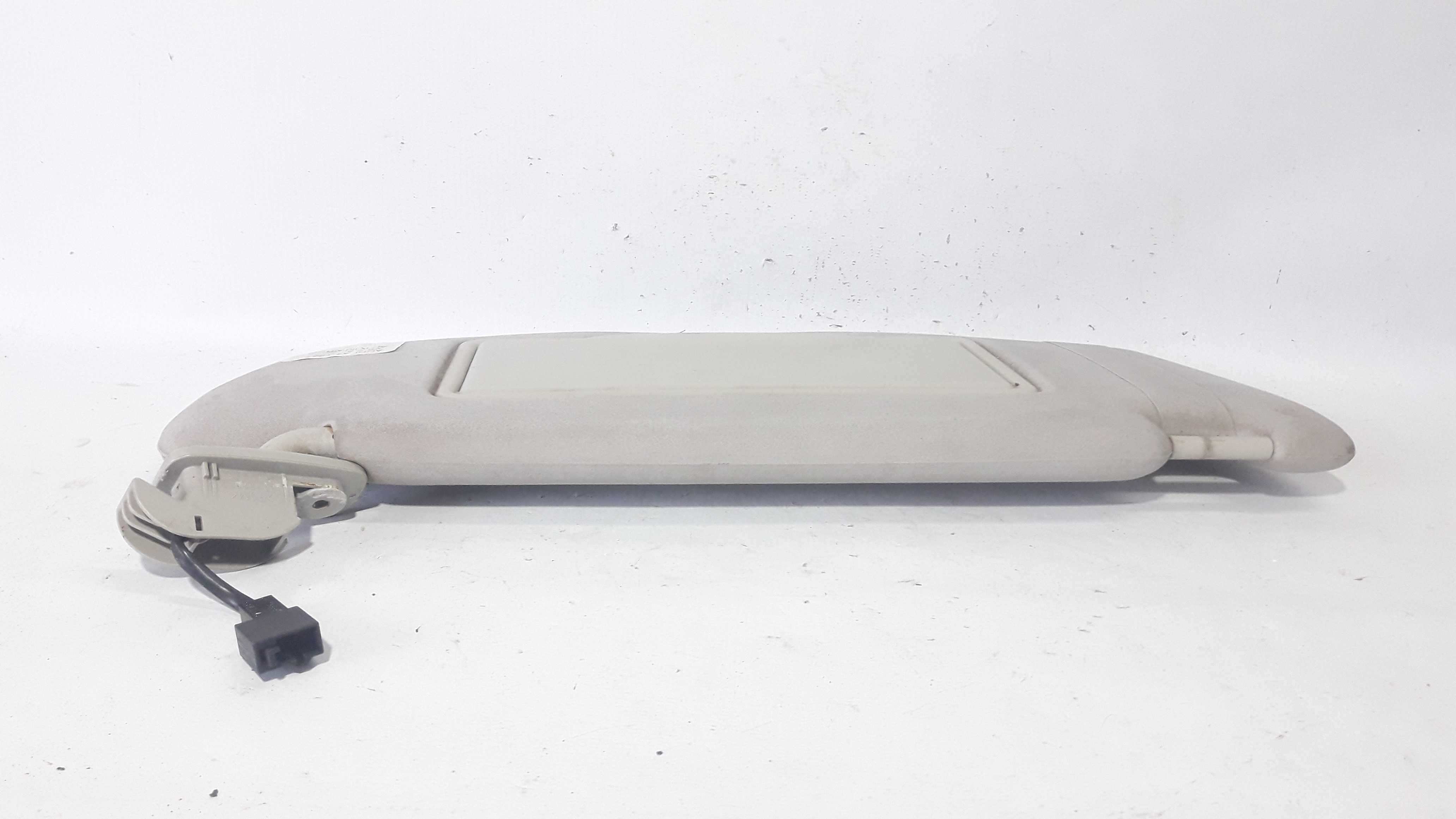 Quebra Sol Direito Audi A4 97/00 8d0857552 24552 4