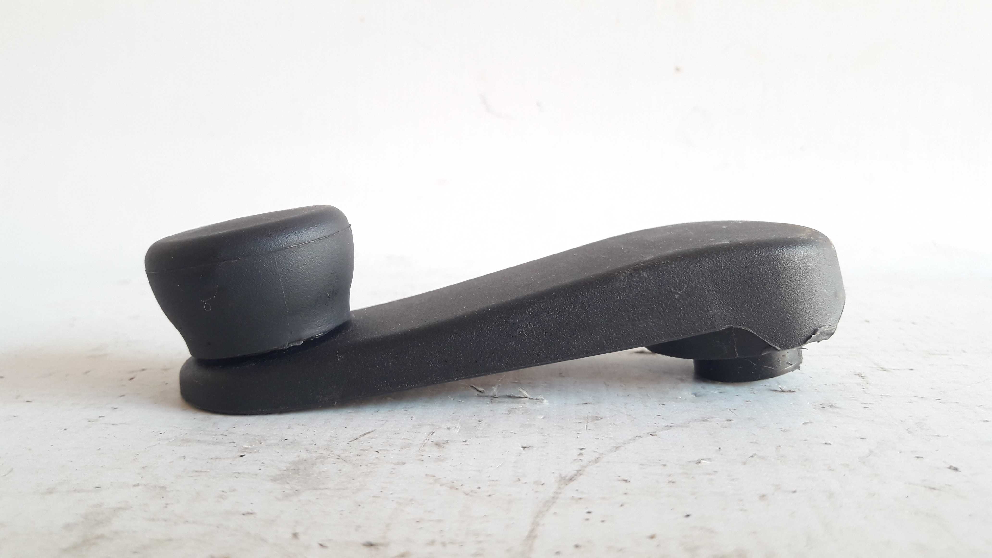 Manivela Elevação Vidro Ônix/prisma 96301568 Original 2