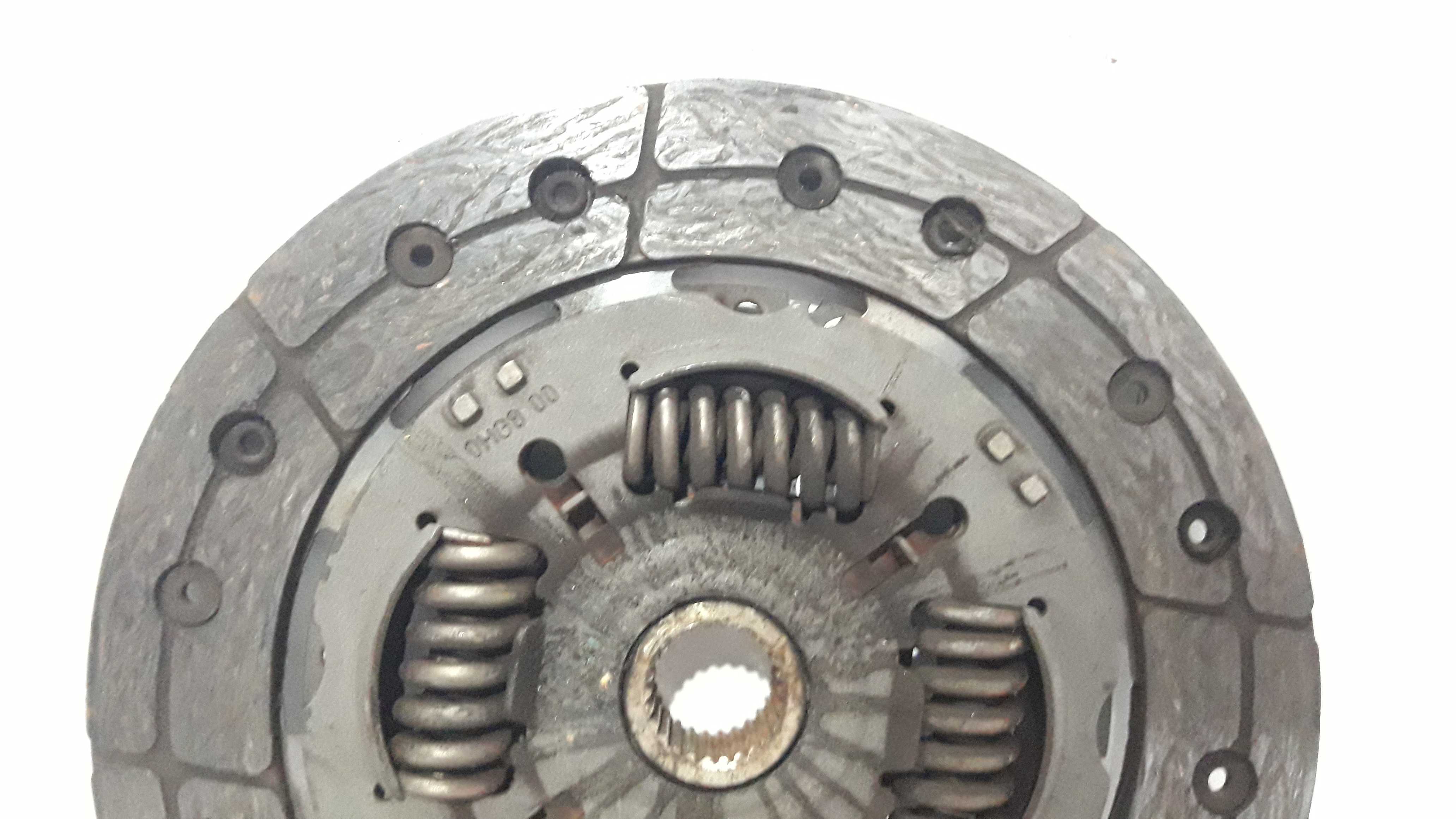 Disco Platô Embreagem Duster Oroch 1.6 16v Manual 15 A 20 6