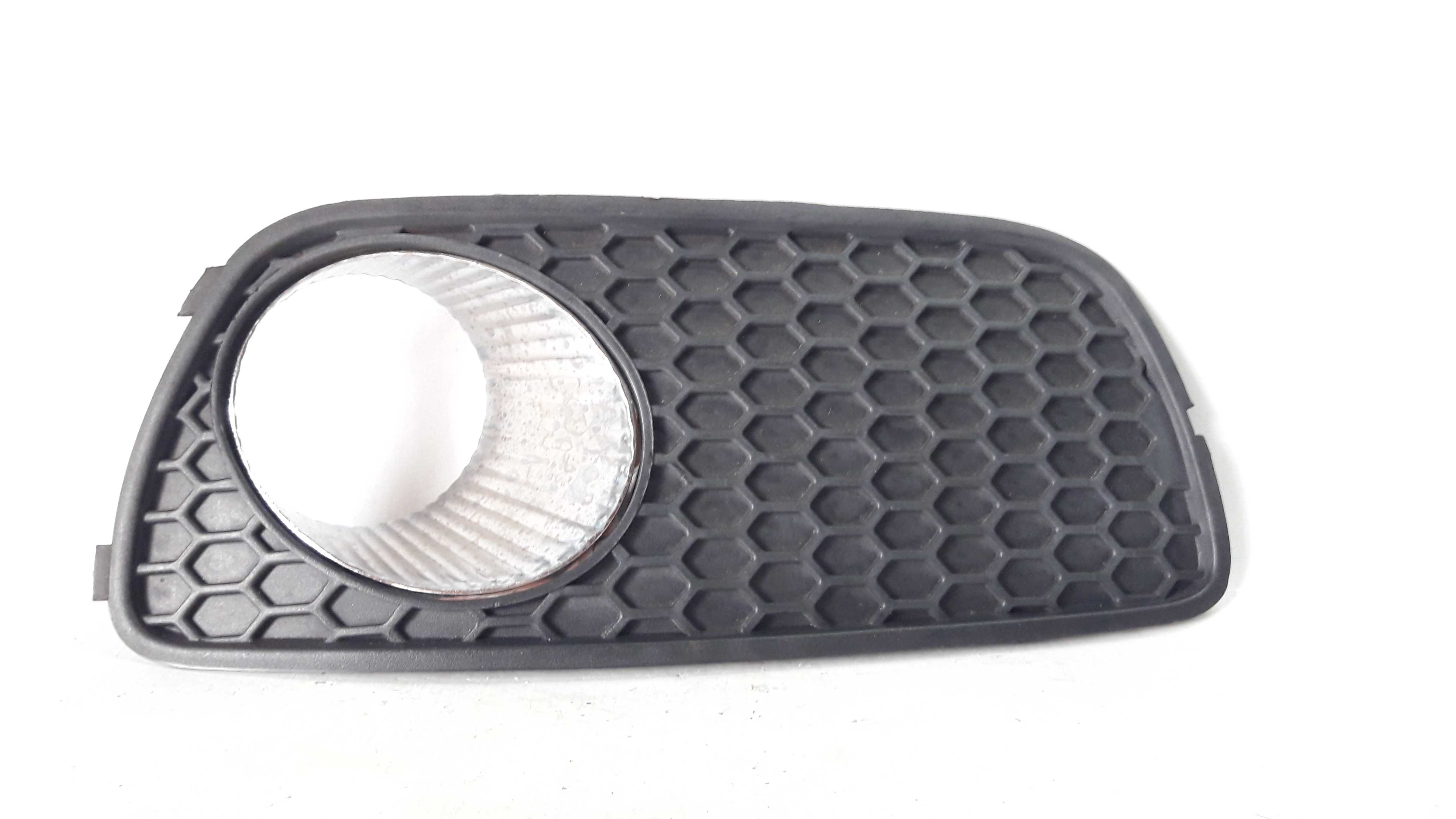 Grade Inferior Parachoque C Milha Palio 04/8 Celebration  Preto Plástico 7