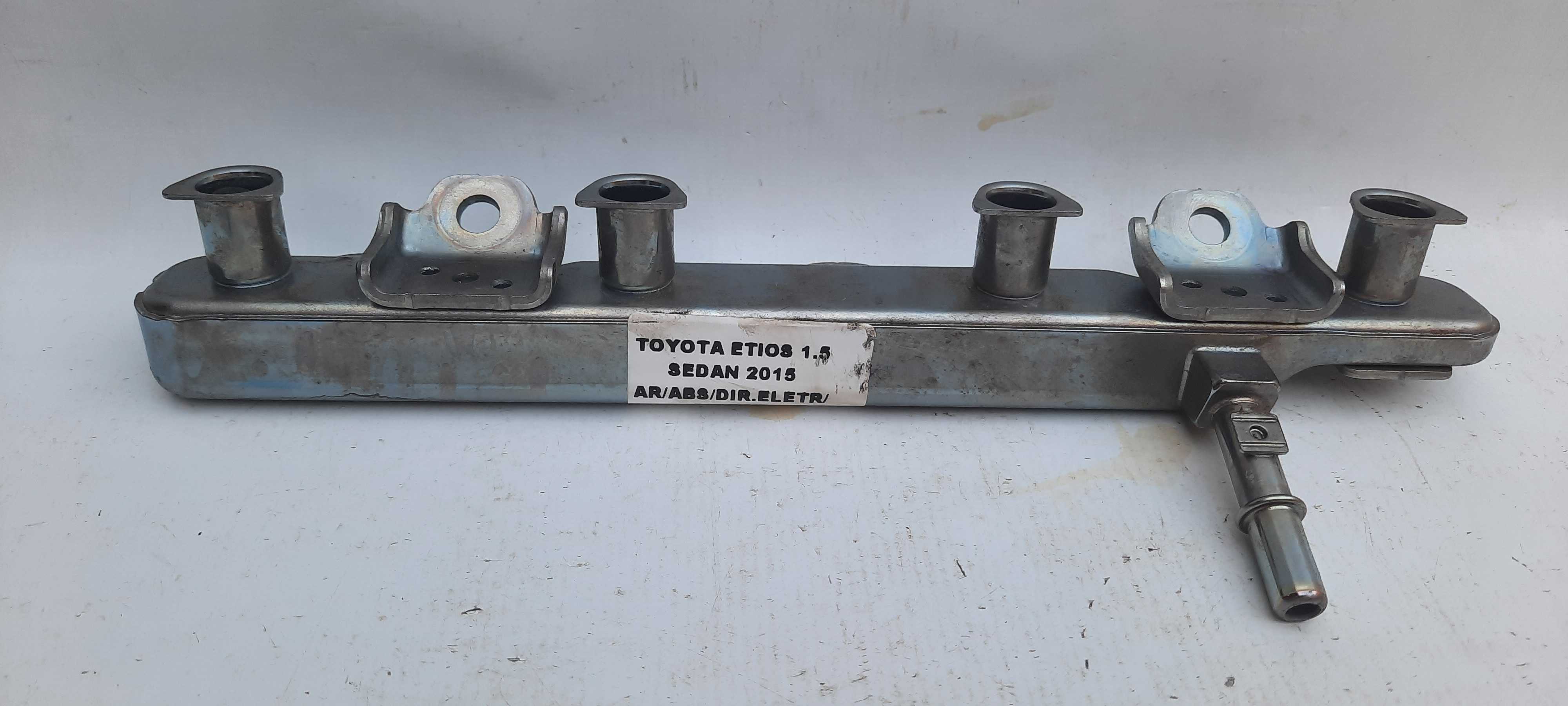 Flauta Bico Injeção Toyota Etios Sedan 2015 Original