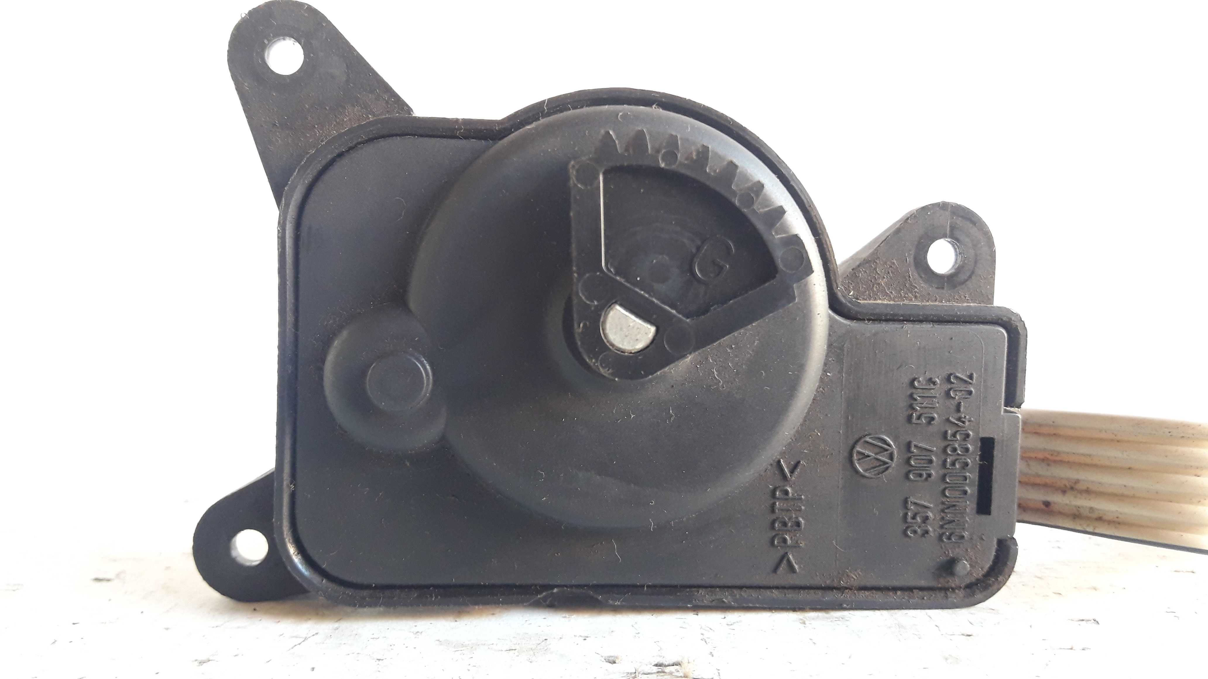Motor Controle Ar Condicionado Passat 1995 357907511c 2