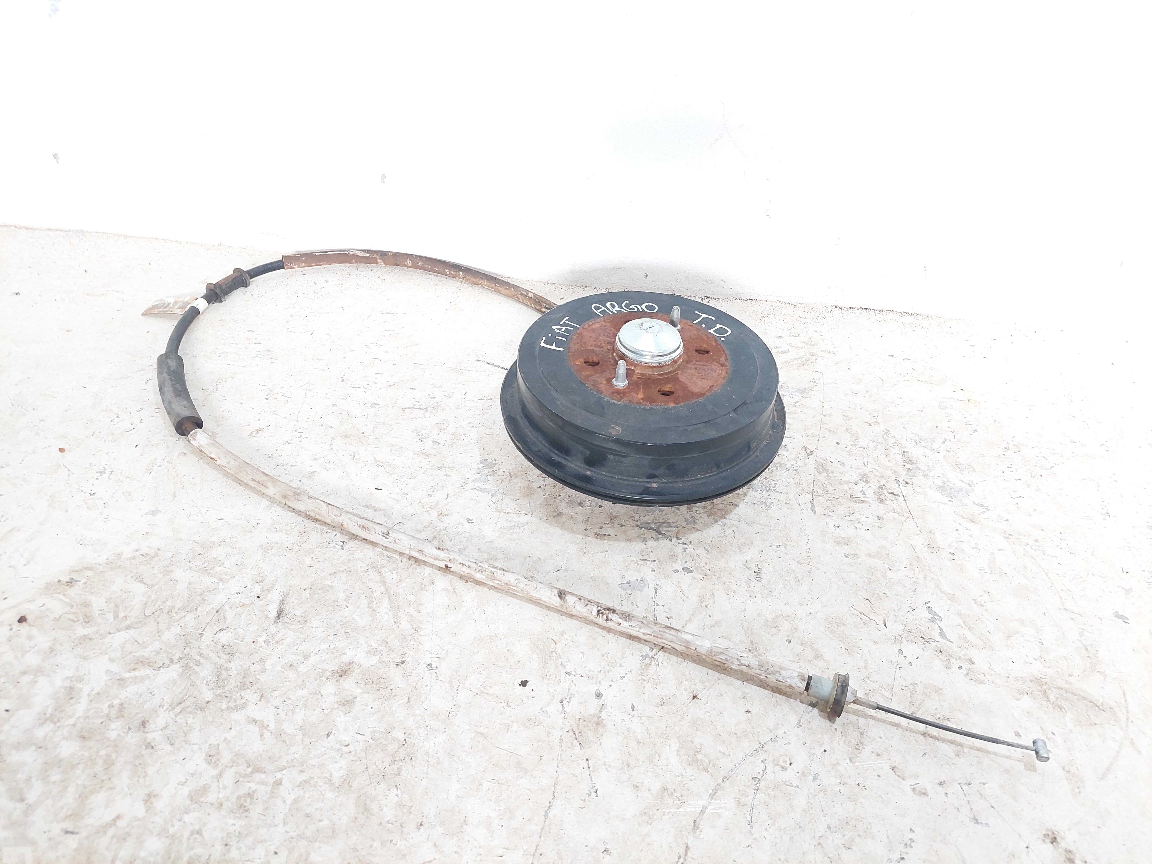 Cubo Roda Traseira Direita Fiat Argo 1.8 2017 Á 2020 C Abs 1