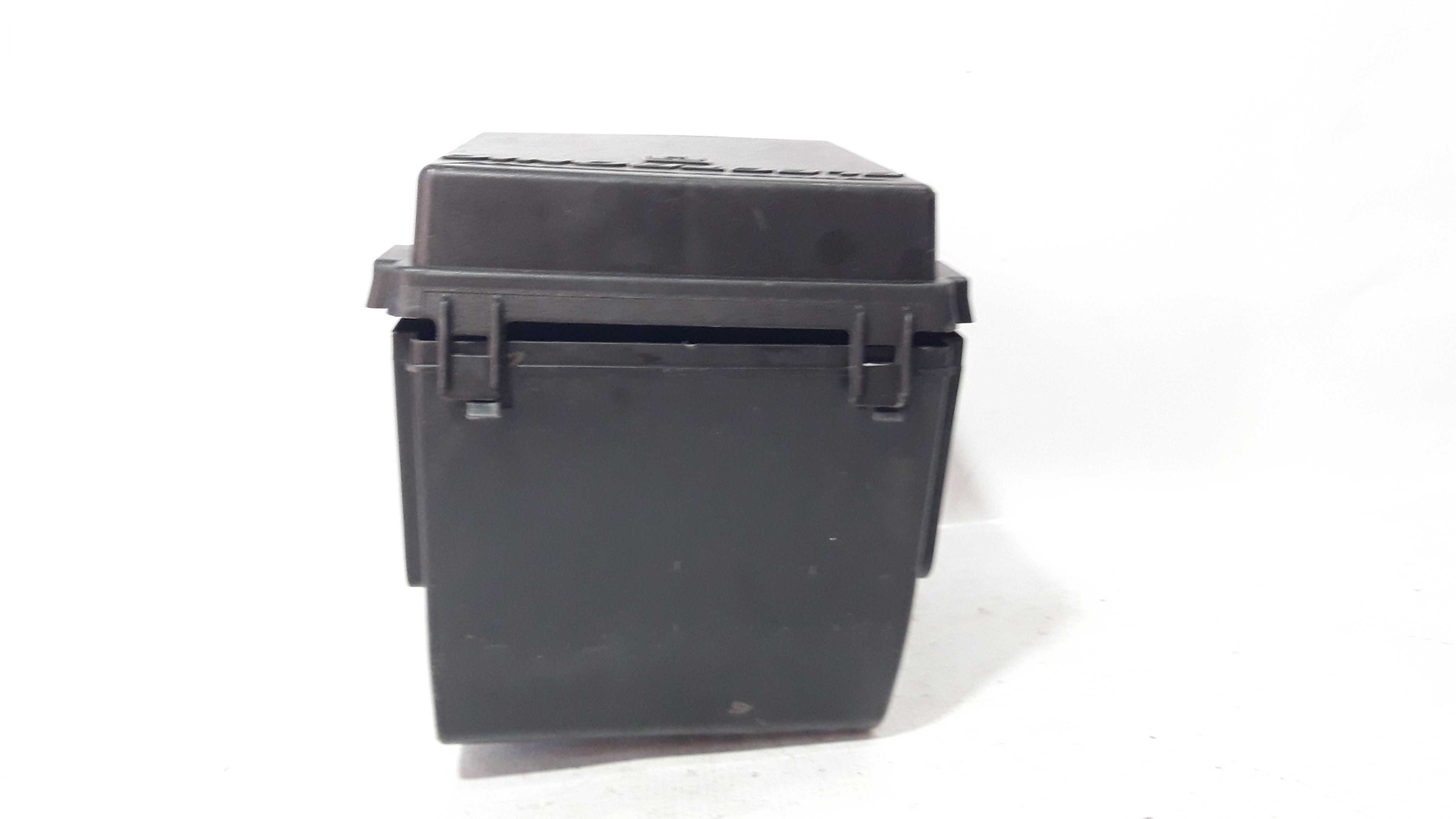 Caixa Fusivel Xsara Picasso 1.6 16v 02/7 9643581380 23716 5