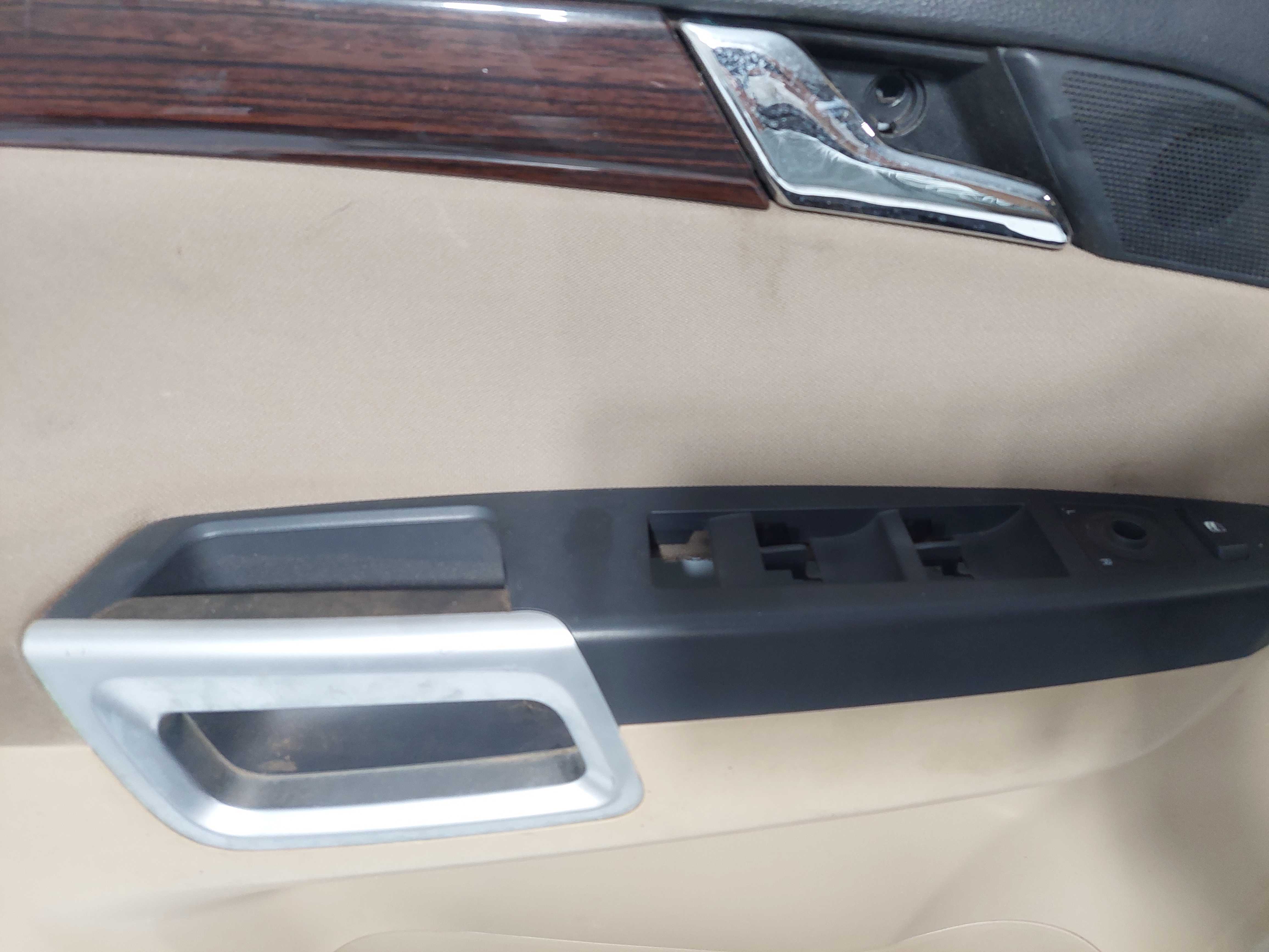 Forro De Porta Dianteiro Esquerdo Captiva Sport 2008 Á 2013 Caramelo 6