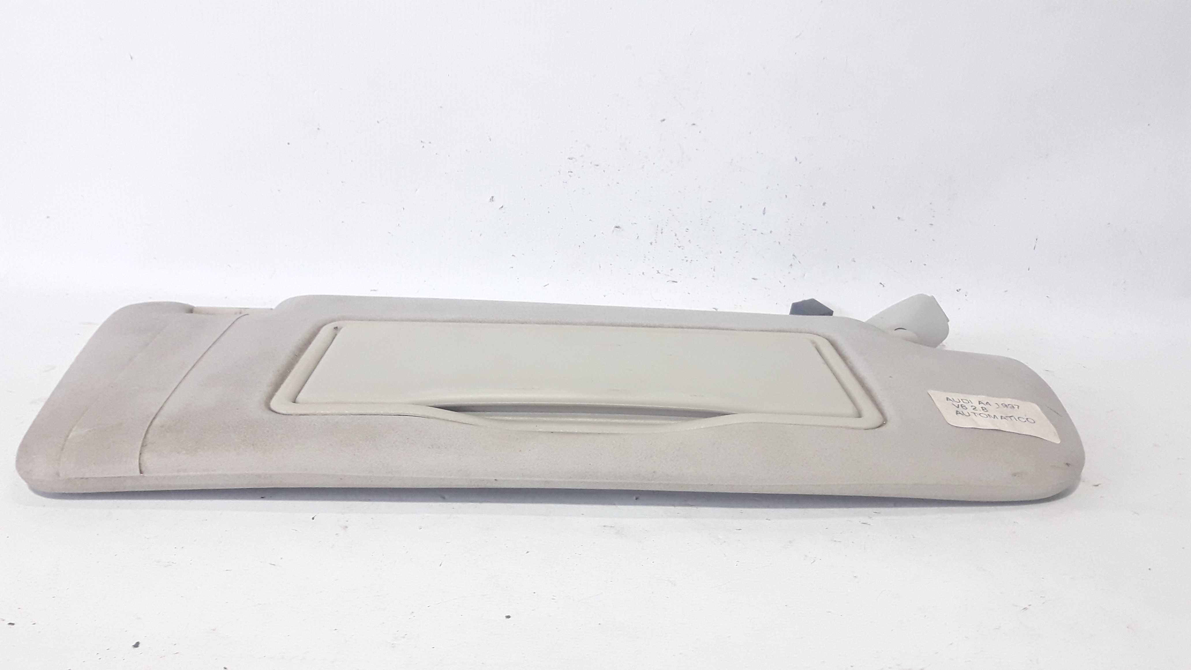 Quebra Sol Direito Audi A4 97/00 8d0857552 24552 5