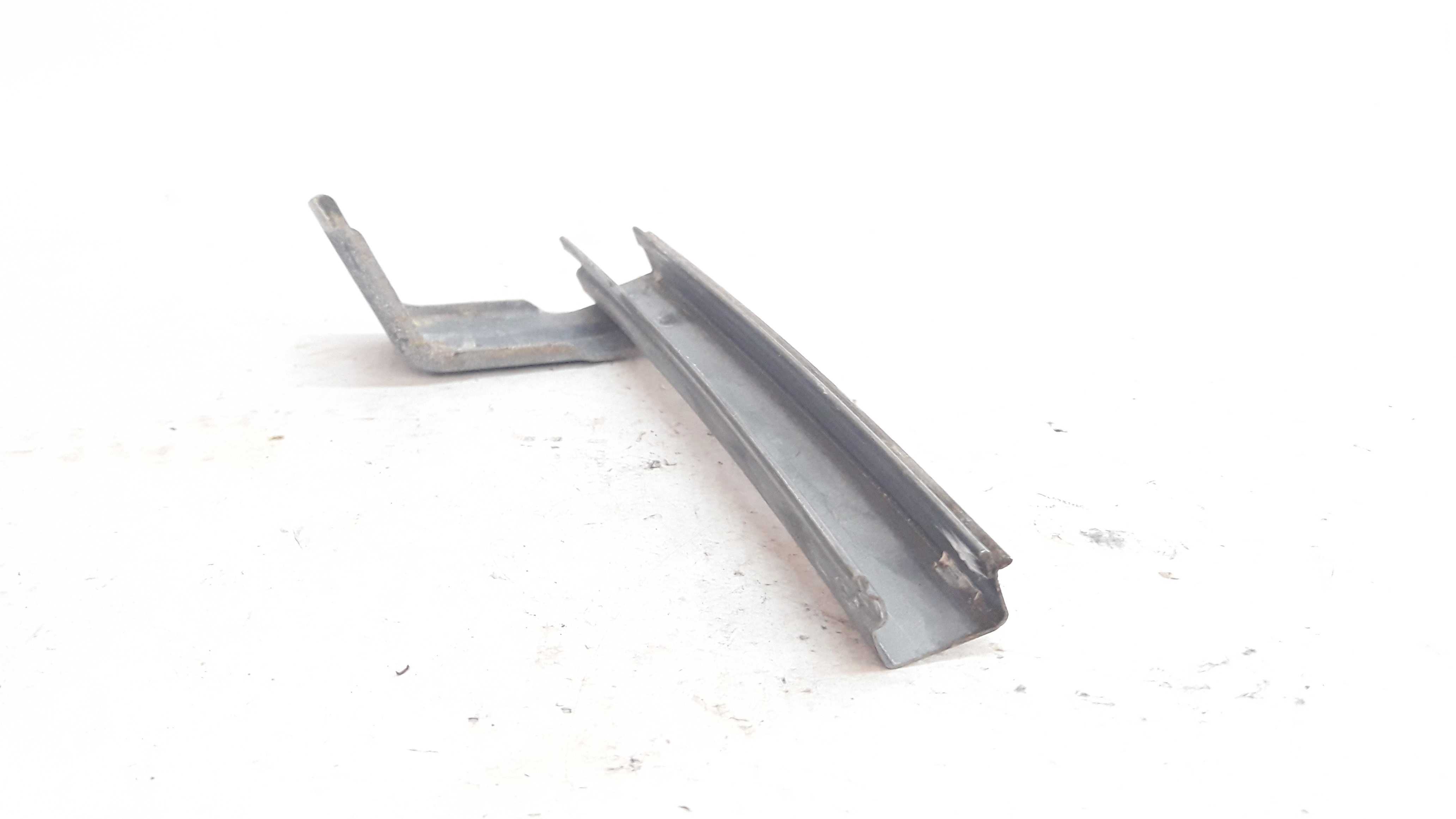 Guia Vidro Traseiro Esquerdo Civic 17 A 22 P672p2 – Cinza 4