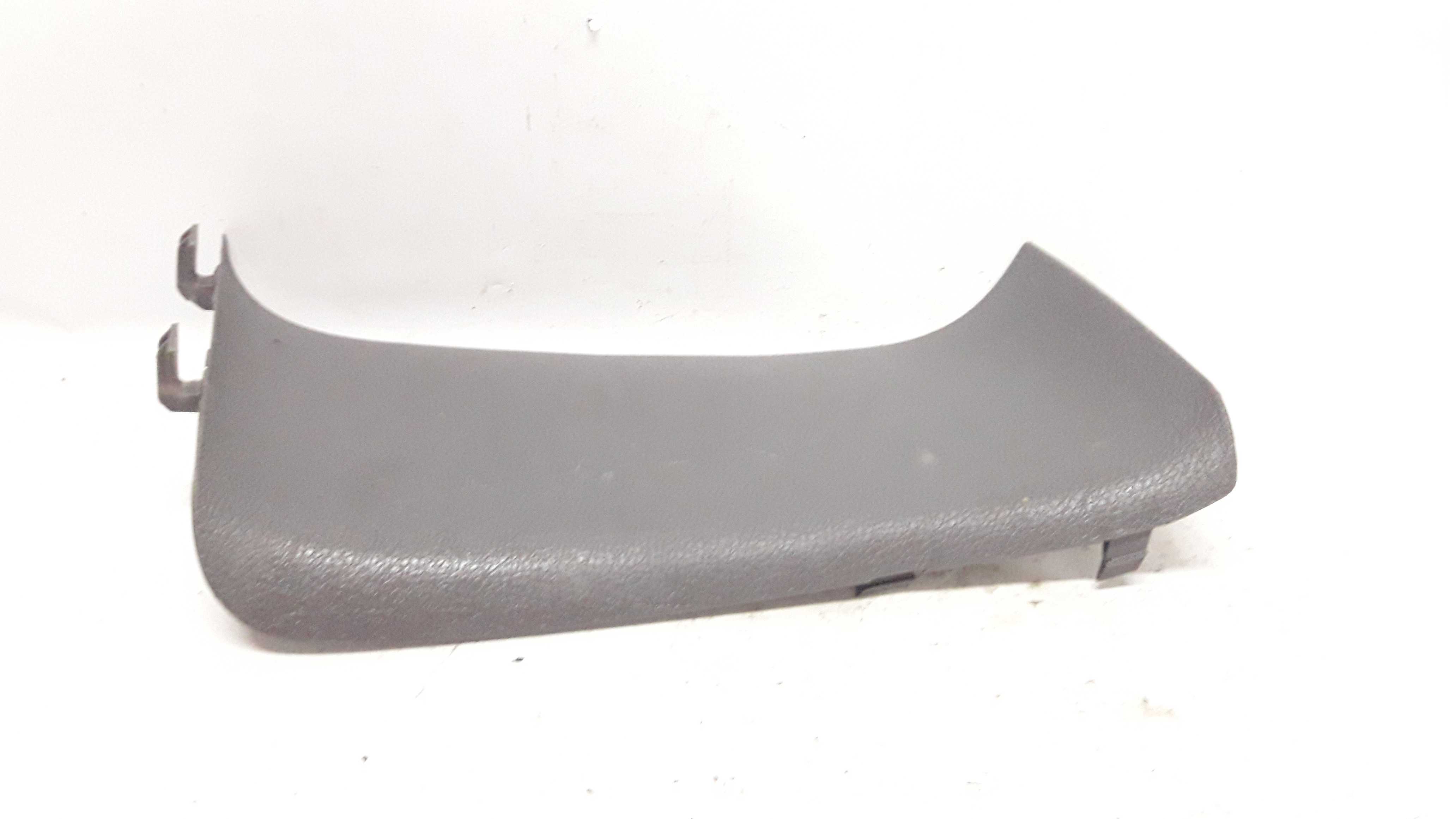 Moldura Interna Direita Porta Malas Peugeot 206 Sw 99 A 06 2