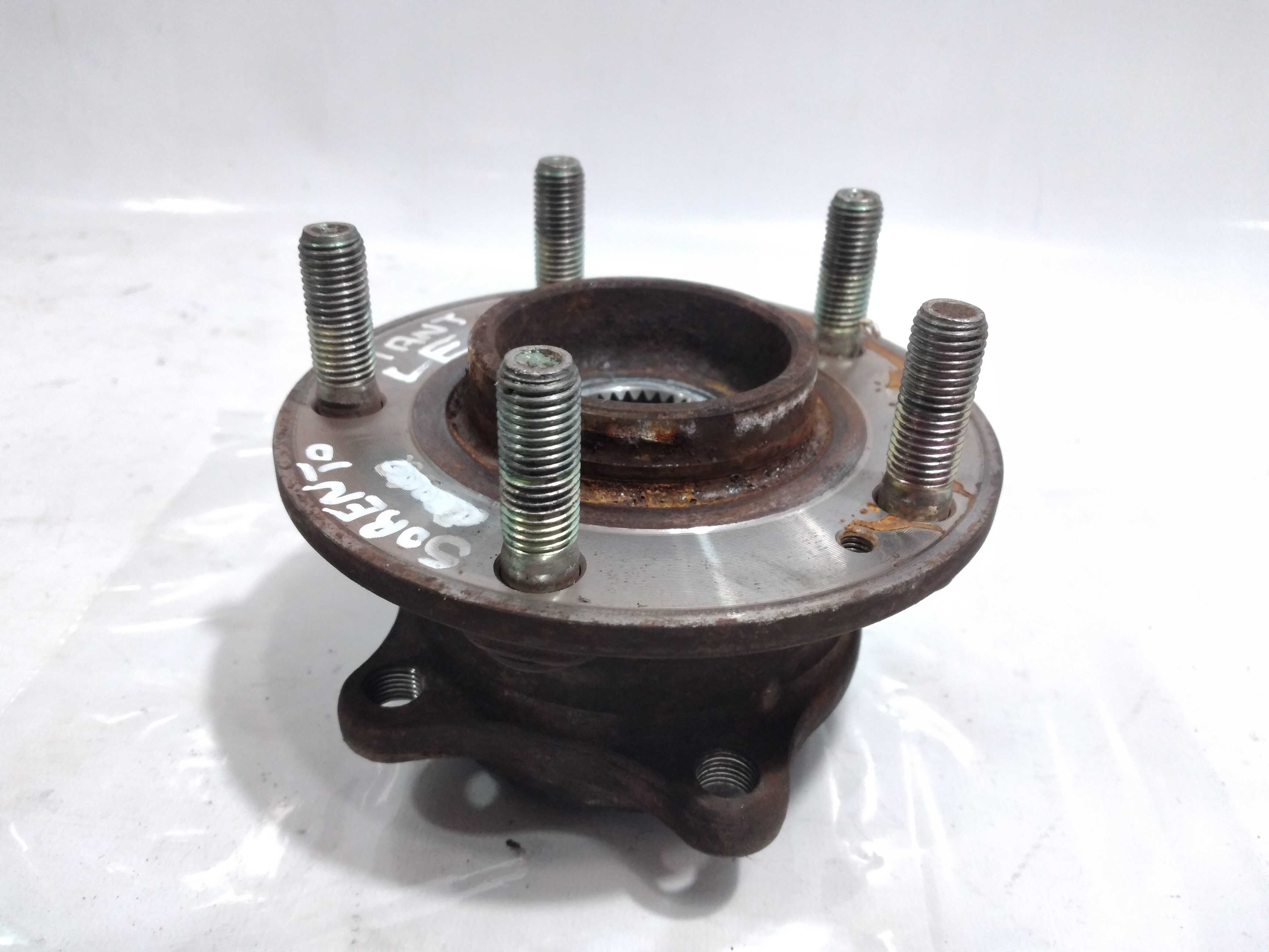 Cubo De Roda Dianteiro Esquerdo Kia Sorento 10/13 2.4 C/ Abs 2