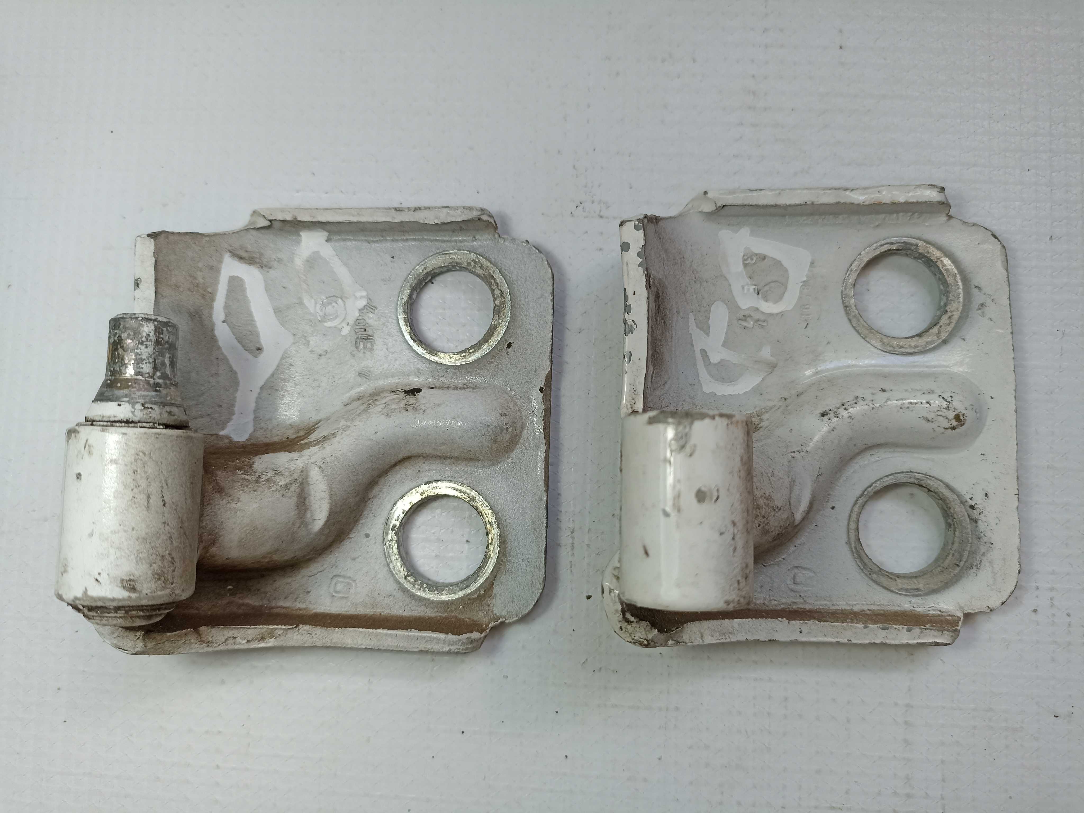 Dobradiça Porta Palio Siena Dianteira Direita 96/12 Original 1