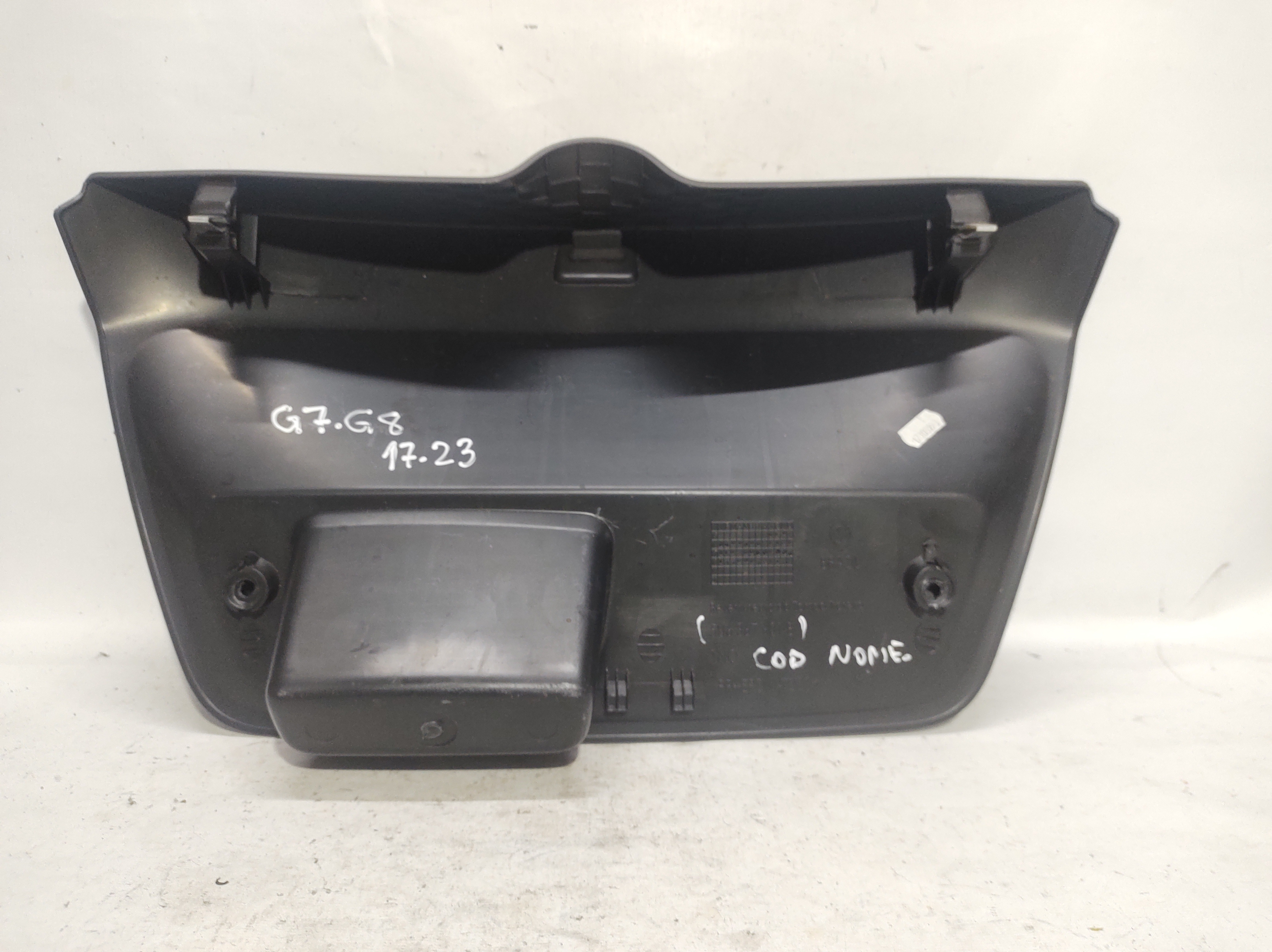 Moldura Interna Tampa Traseira Gol 17 A 23 5u6867601 Preto 4