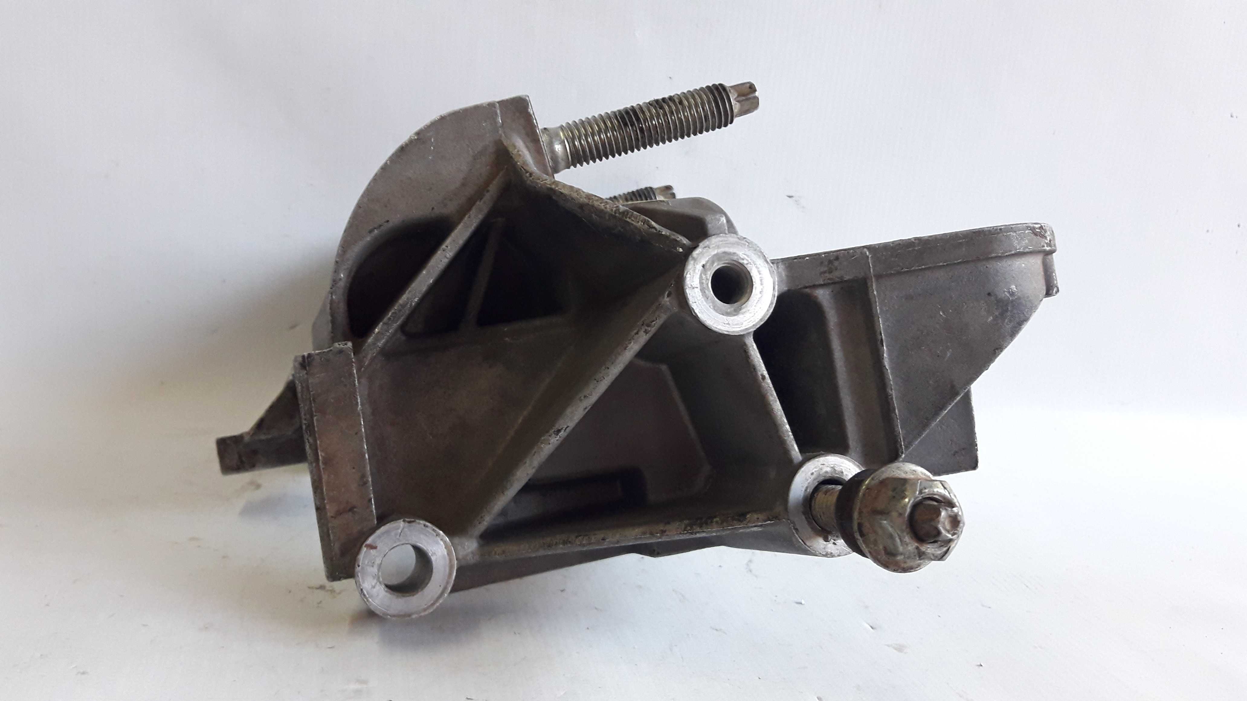 Coxim Dianteiro Motor New Fiesta 8a6g6f001db Original 4