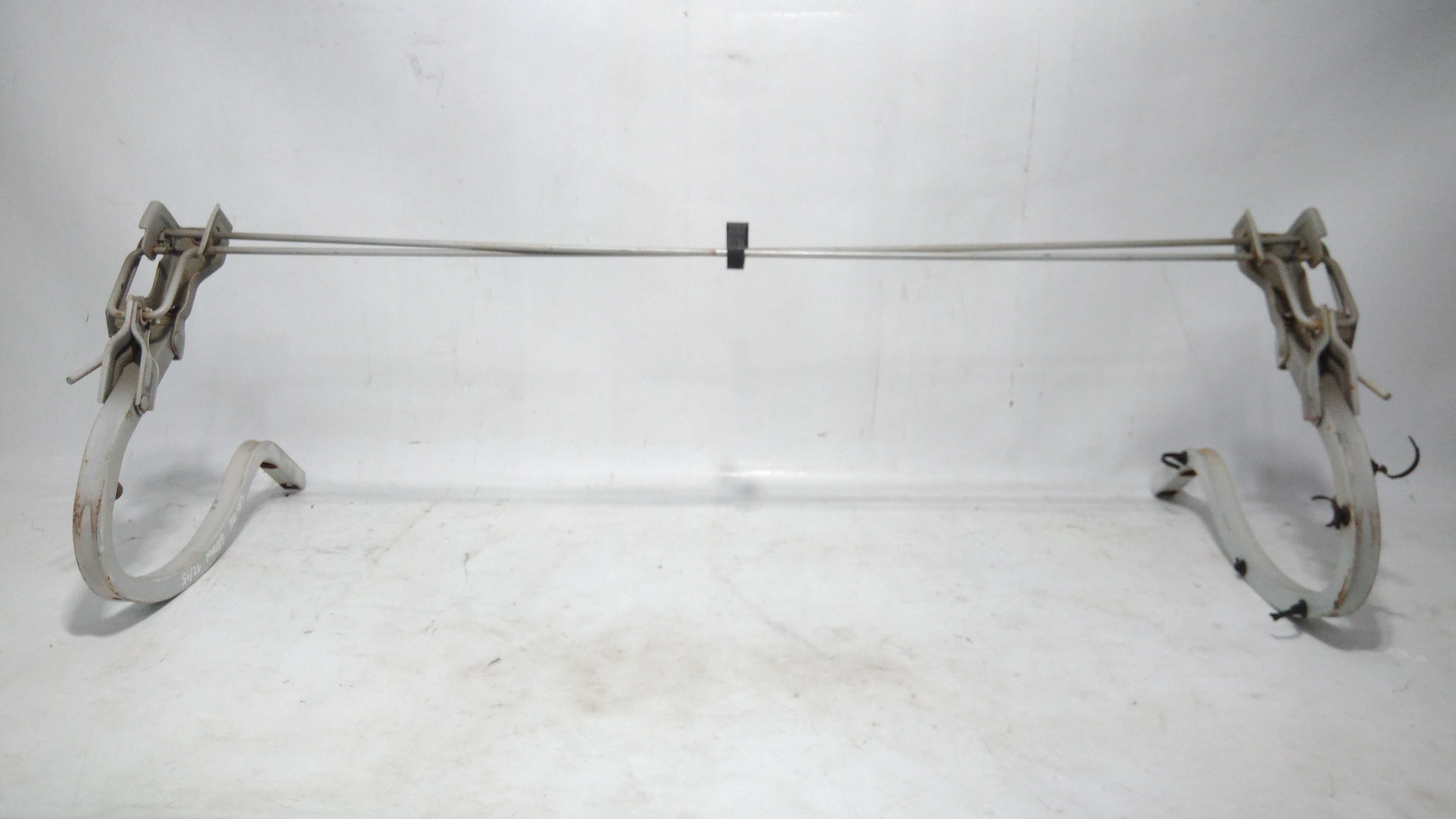 Braço Tampa Traseira Chevrolet Cruze Sedan 2012/2015