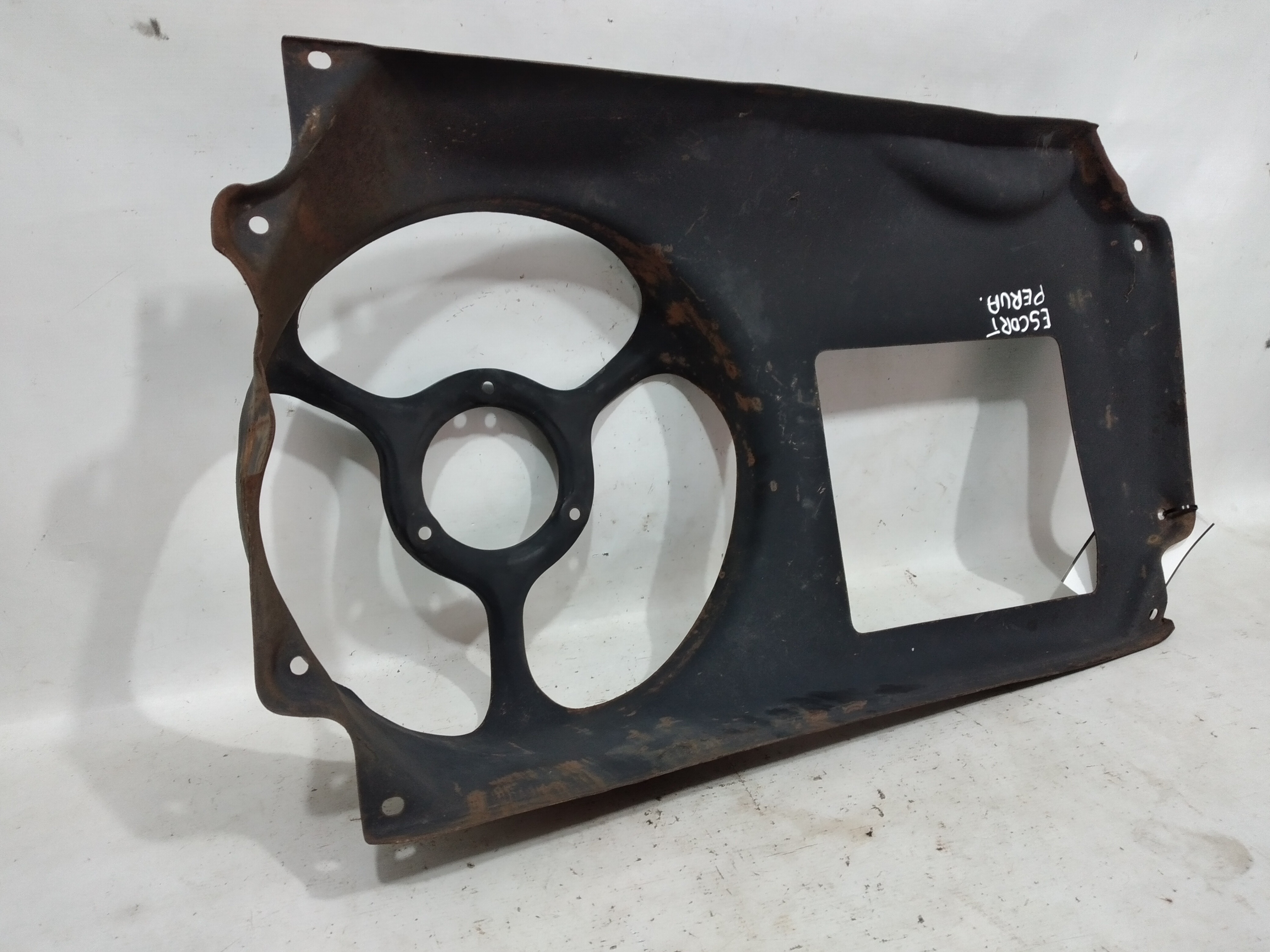 Defletor Da Ventoinha Escort Zetec Original 3
