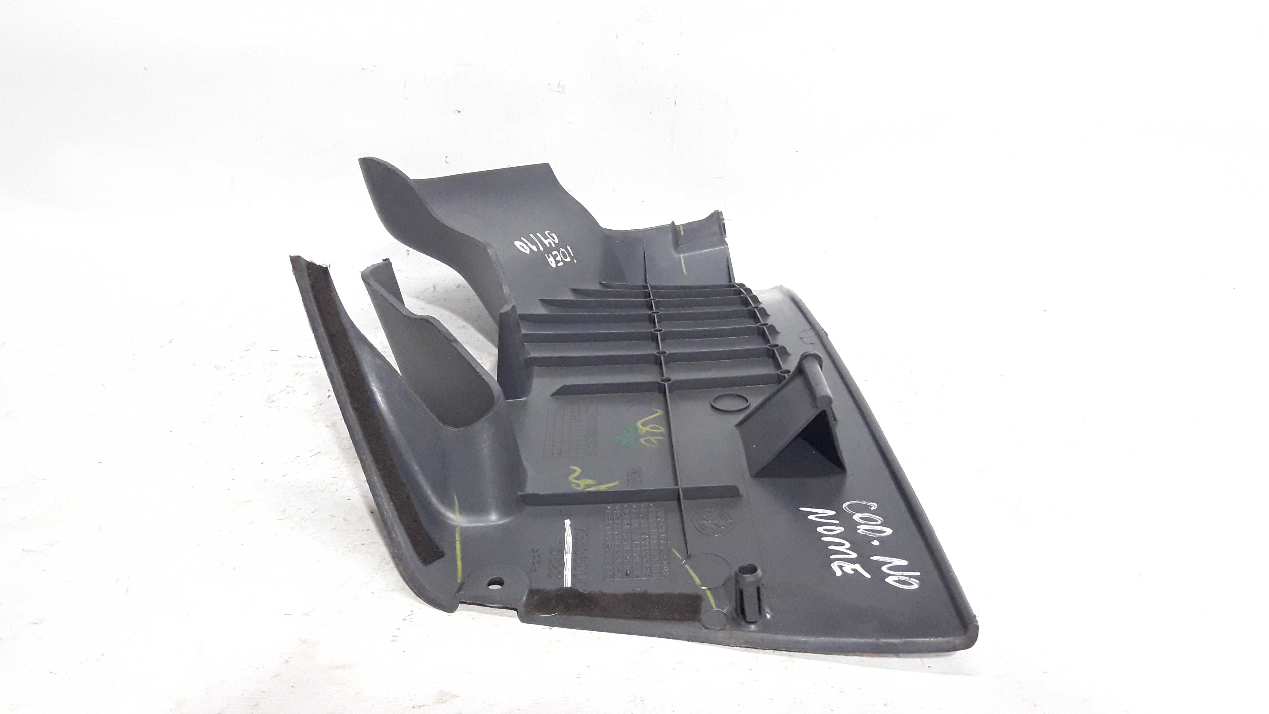 Moldura Coluna Traseira Direita Idea 04 A 10 735369056 3