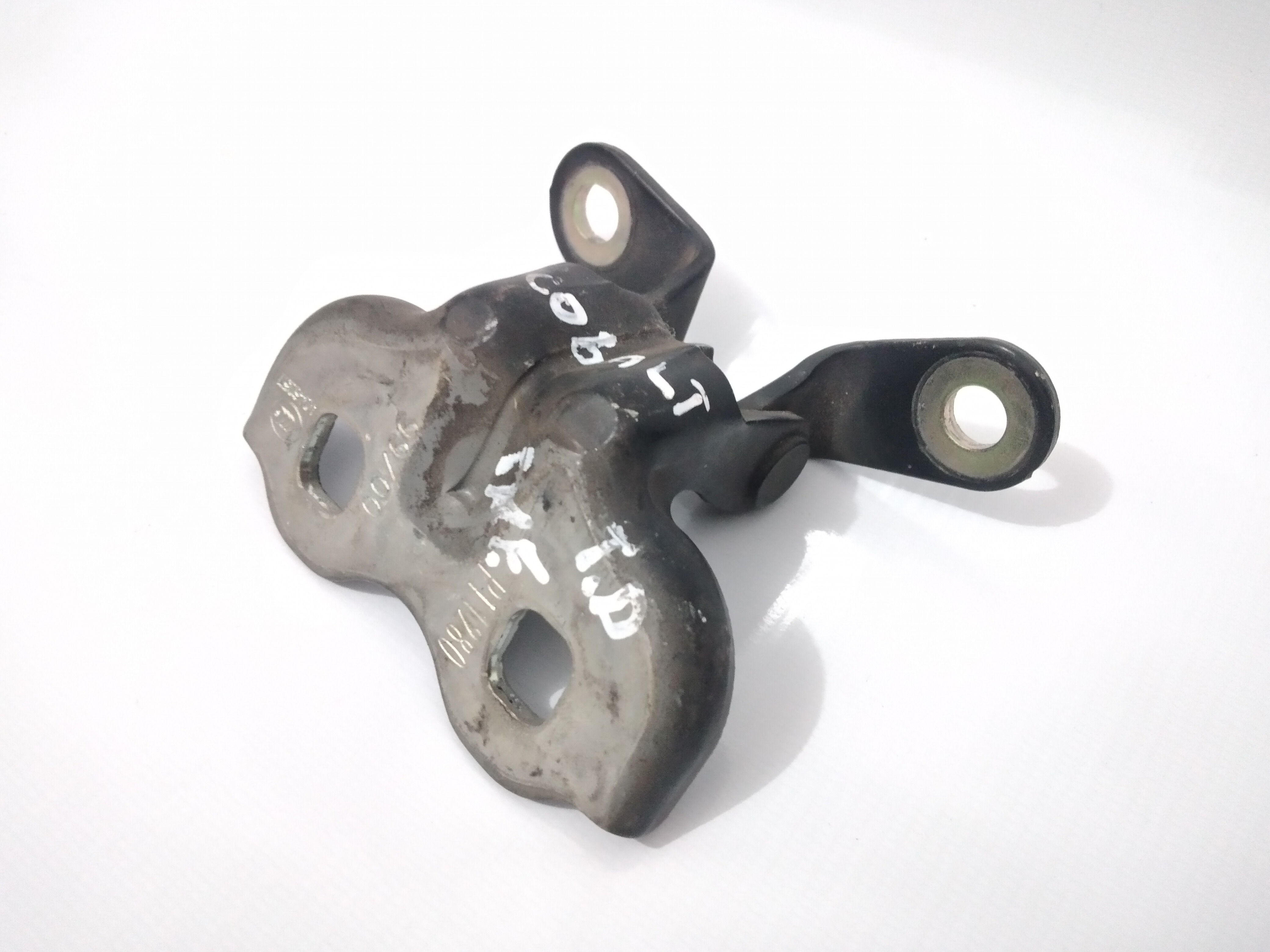 Dobradiça Porta Traseira Direita Inferior Cobalt 11/15 Origi 2