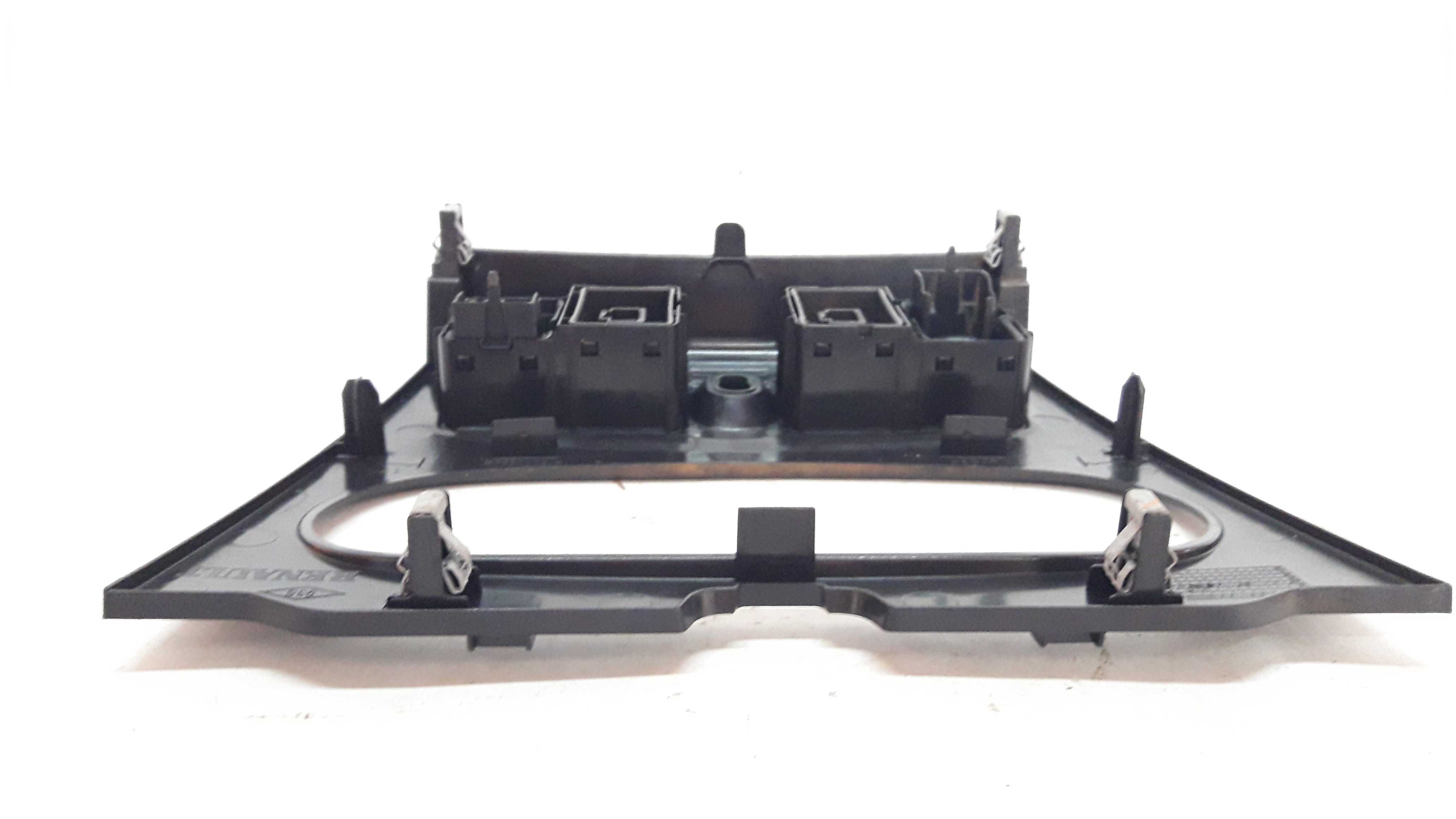 Moldura Central Botão Logan Sandero 15 A 19 275000884r 4