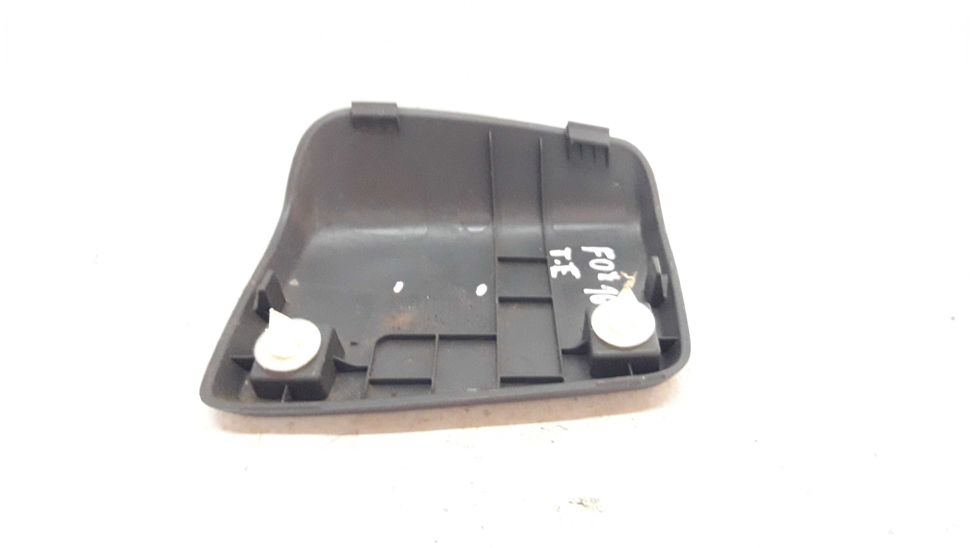 Moldura Esquerda Tampa Traseira Fox 16 A 22 5z6867655 Preto 3