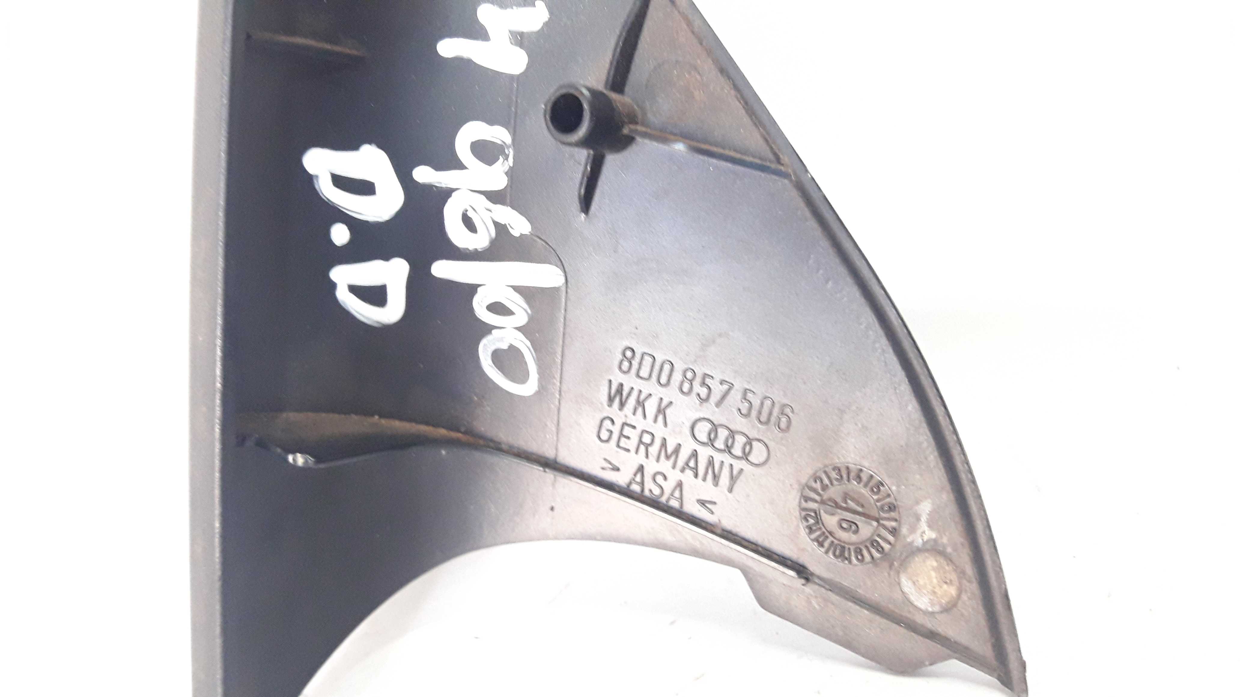 Moldura Int Porta Dian Direita Audi A4 96/00 8d0857506 20104 Preto 6