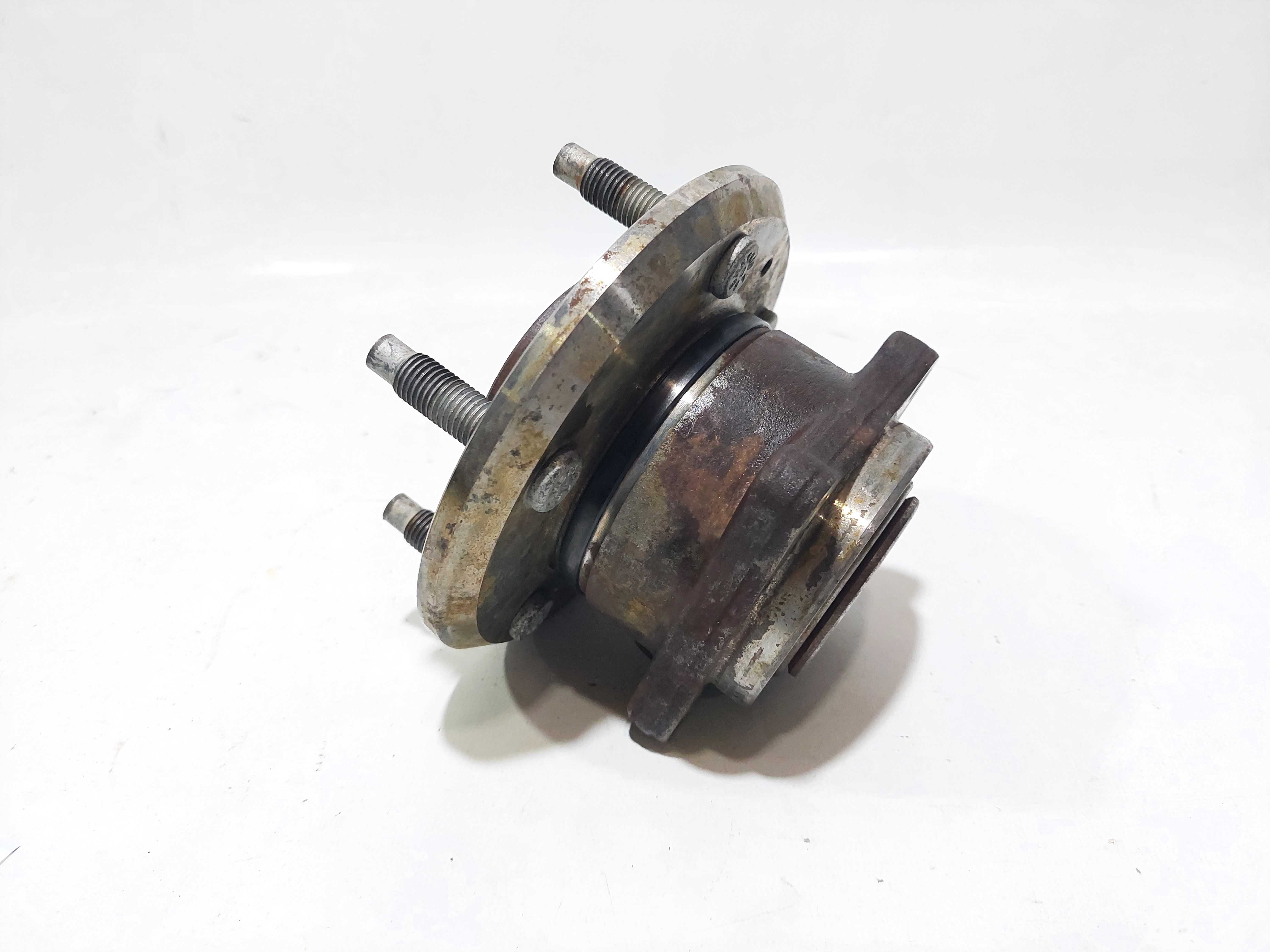 Cubo Roda Traseira Esquerda Chevrolet Captiva Sport 2009 3