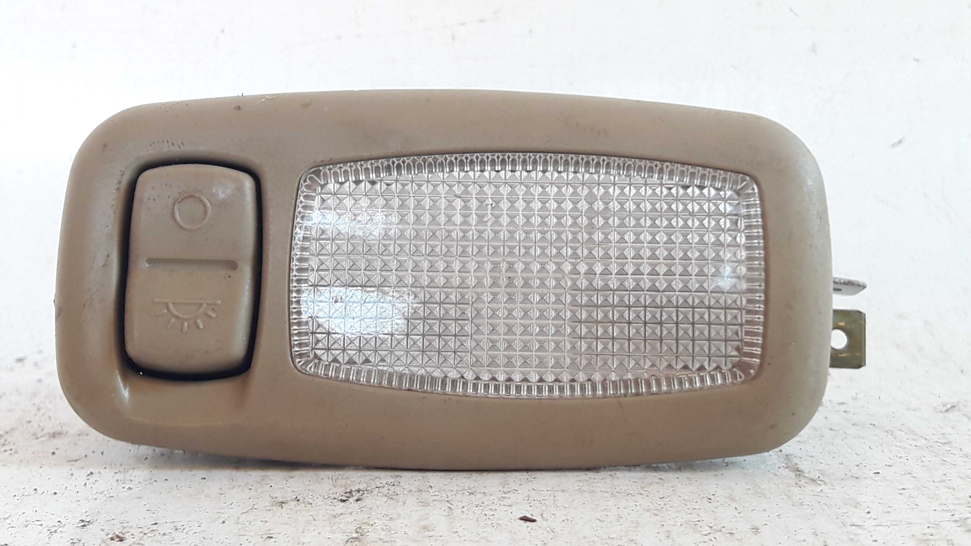 Luz Cortesia Quebra Sol Kia Sorento 10/13 2.4 Original