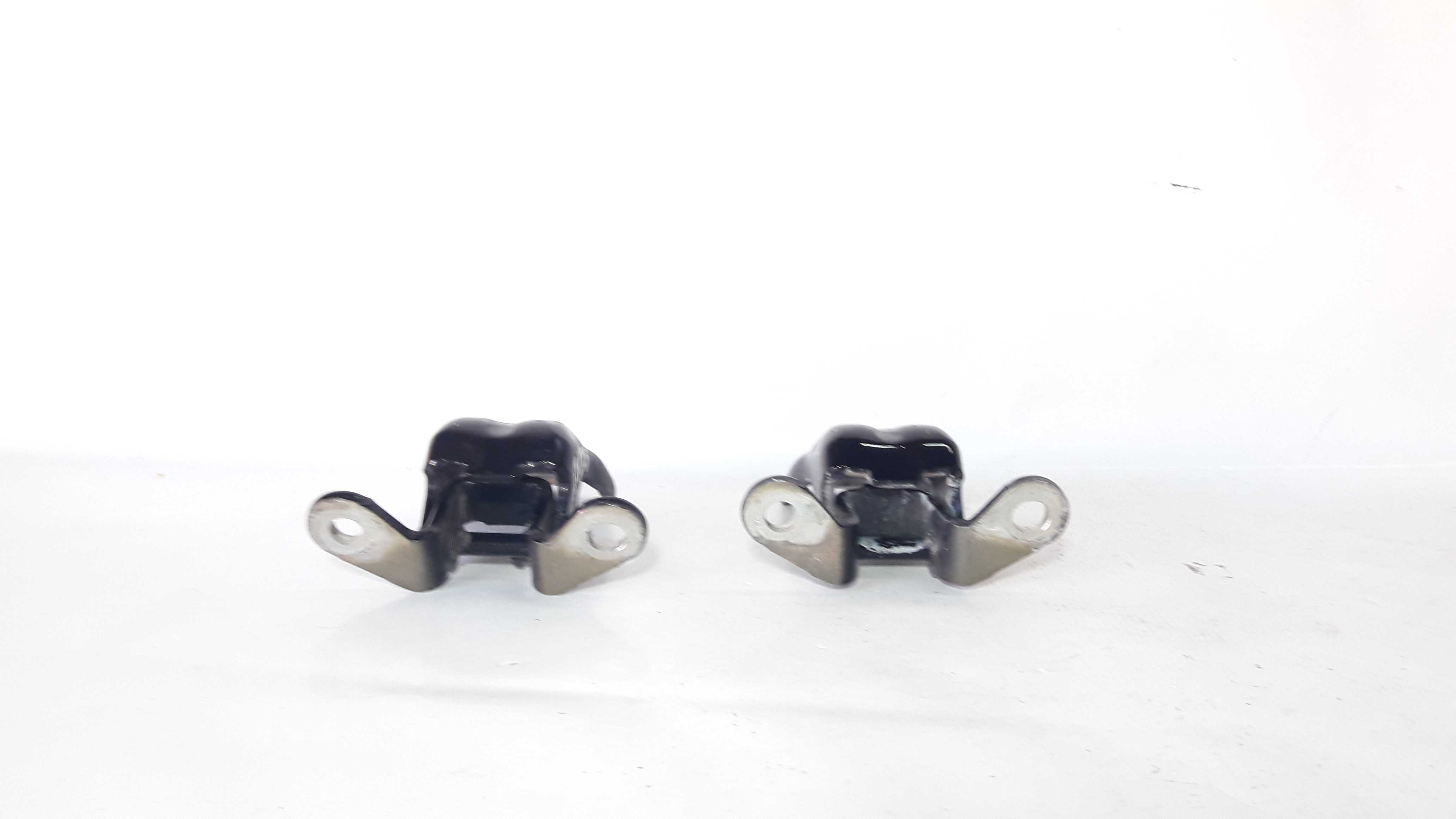 Dobradiça Porta Dianteira Direita Captiva 8/13 23509 2