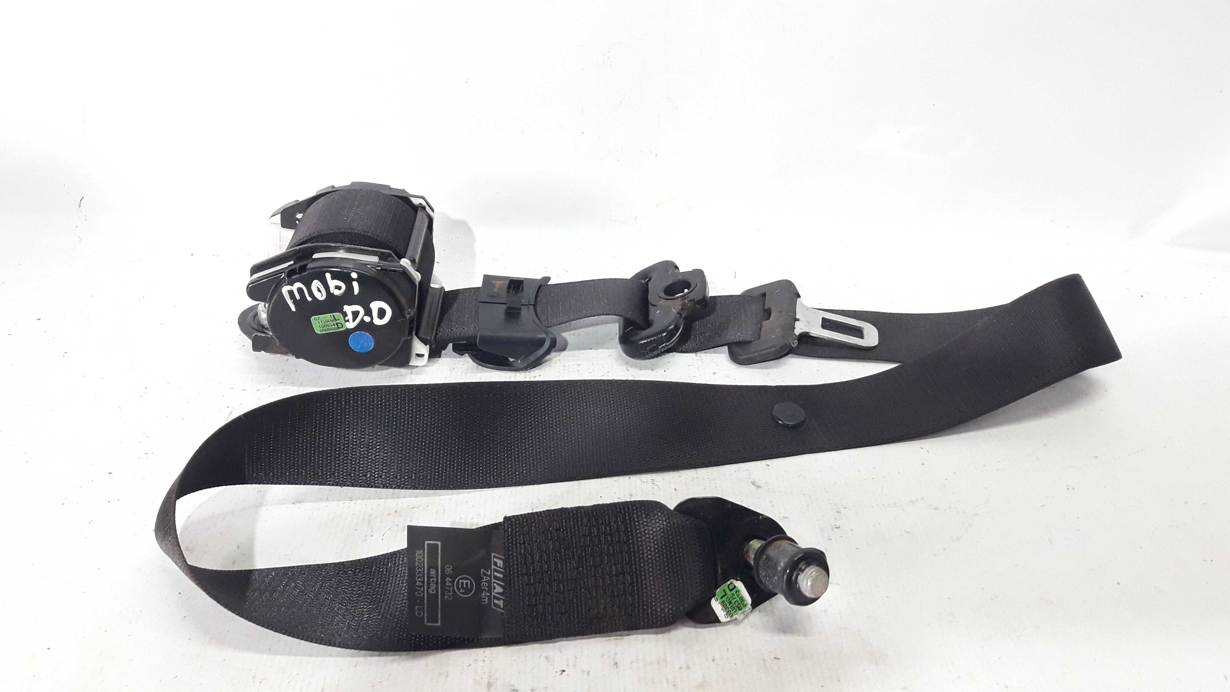 Cinto De Segurança Dianteiro Direito Fiat Mobi 1002333470