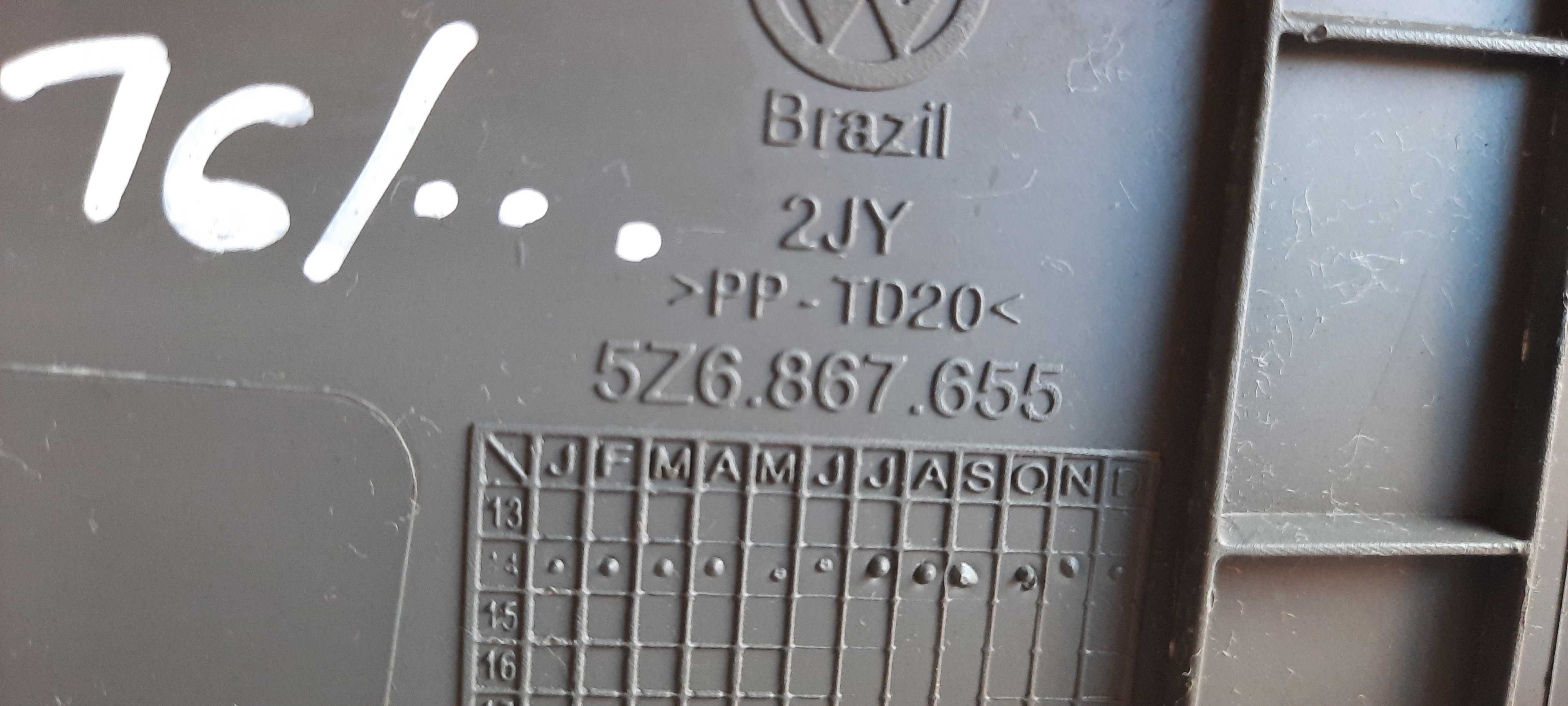 Moldura Tampa Traseira Esquerda Fox 2015/2018 Original 3