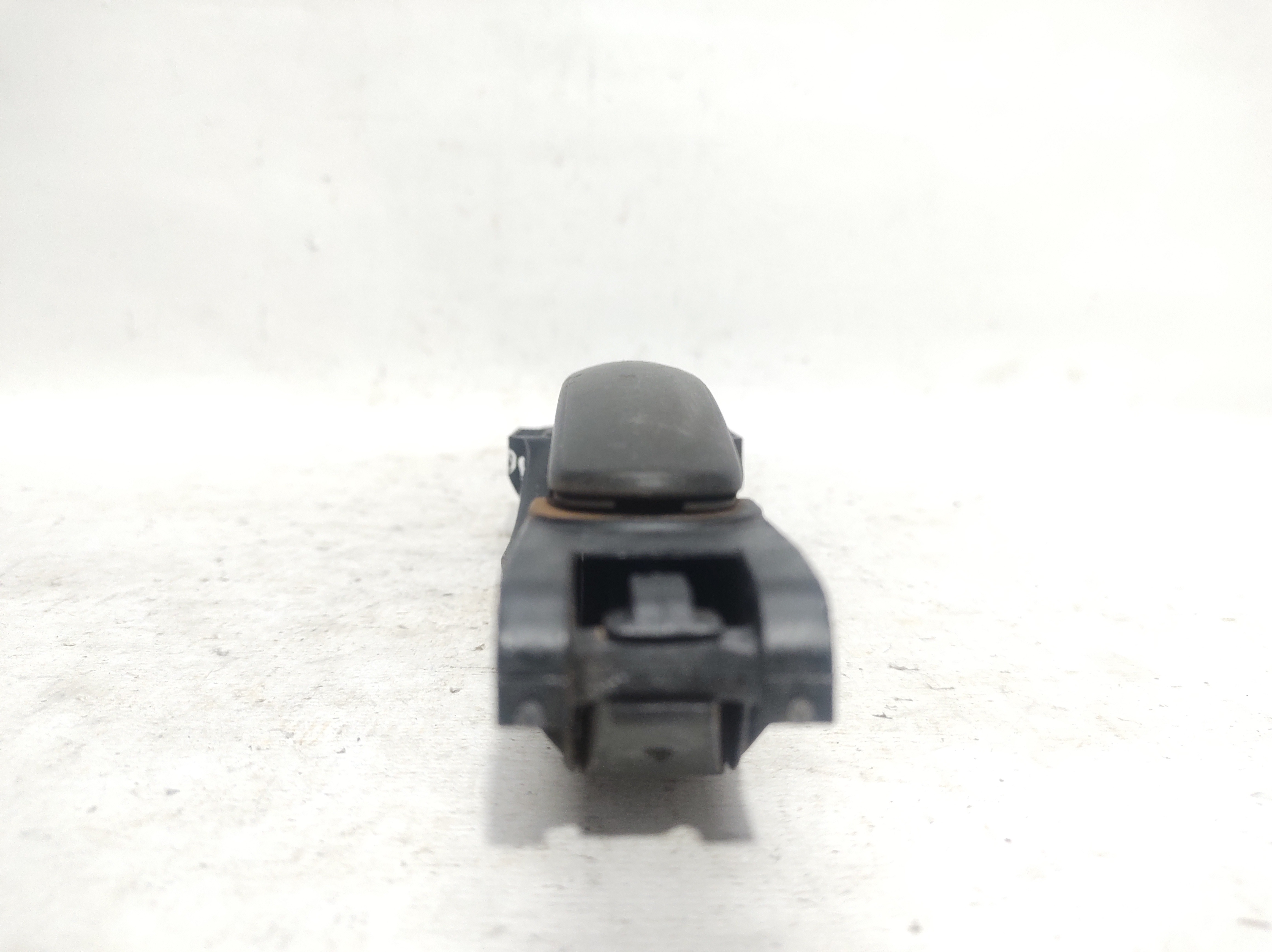 Maçaneta Externa Traseira Direita 09a 23 5u4837886 – Preto – Traseira 6