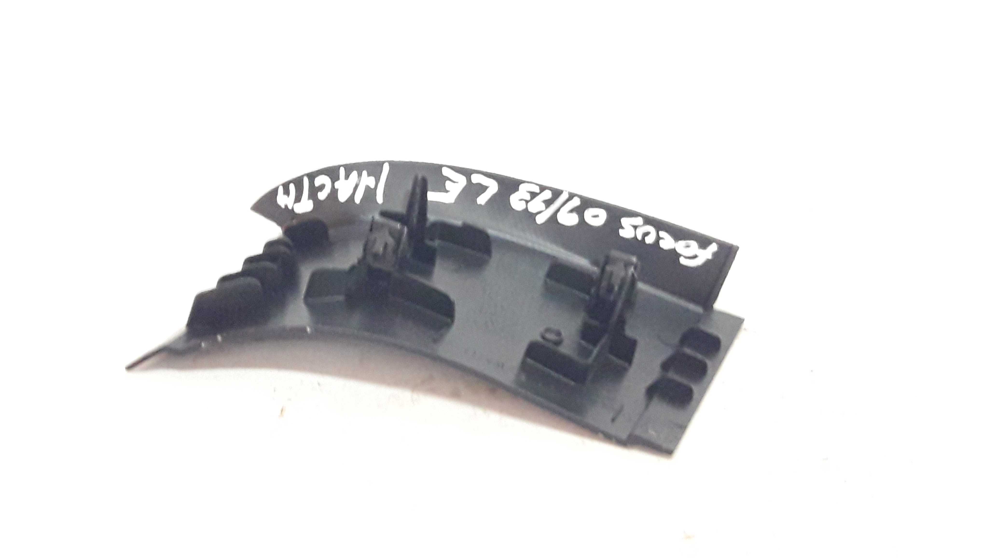 Moldura Interna Esquerda Tampa Traseira Focus Hatch 9 A 13 6