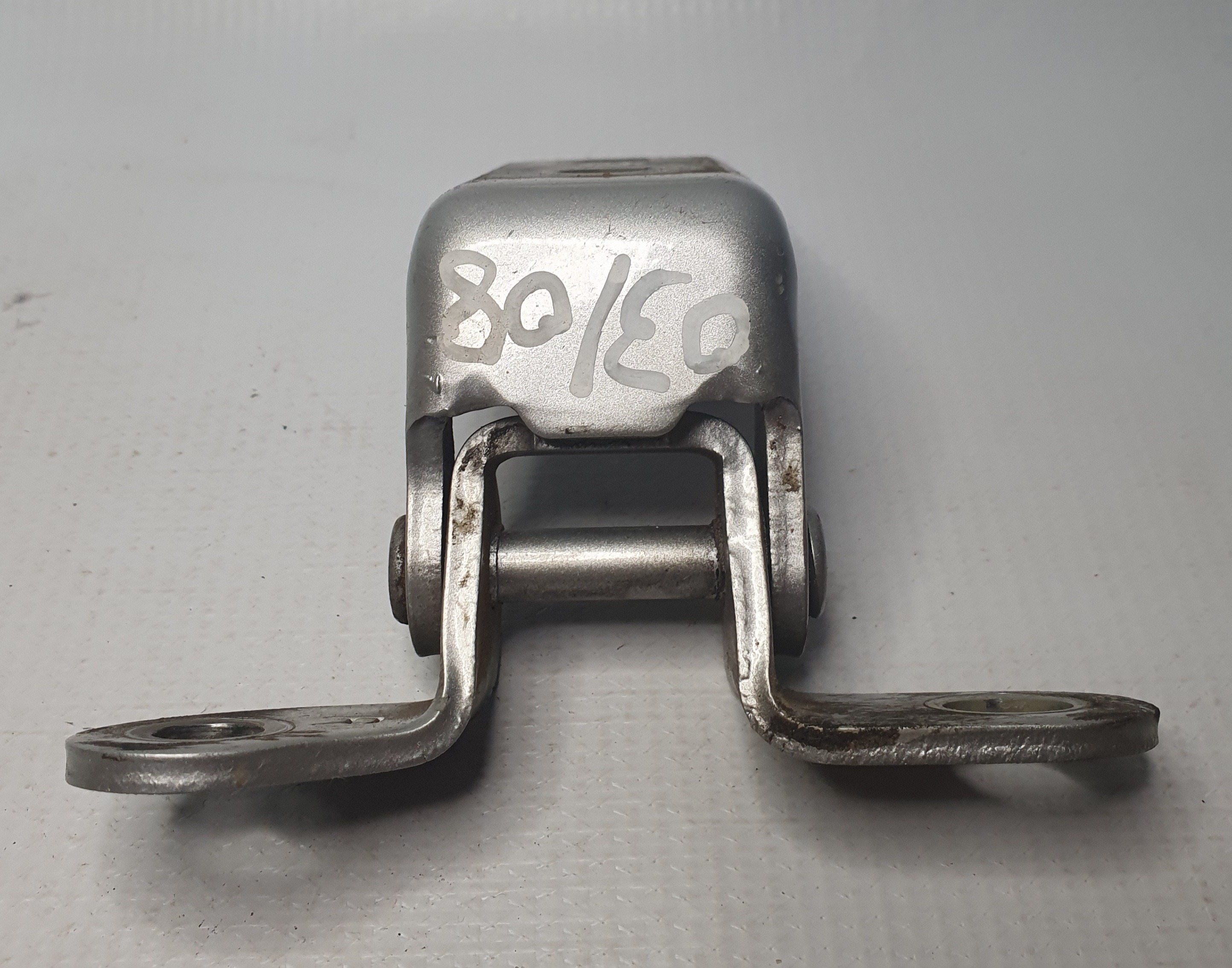 Dobradiça Inferior Porta Traseira Direita Corolla 2003/2008 2