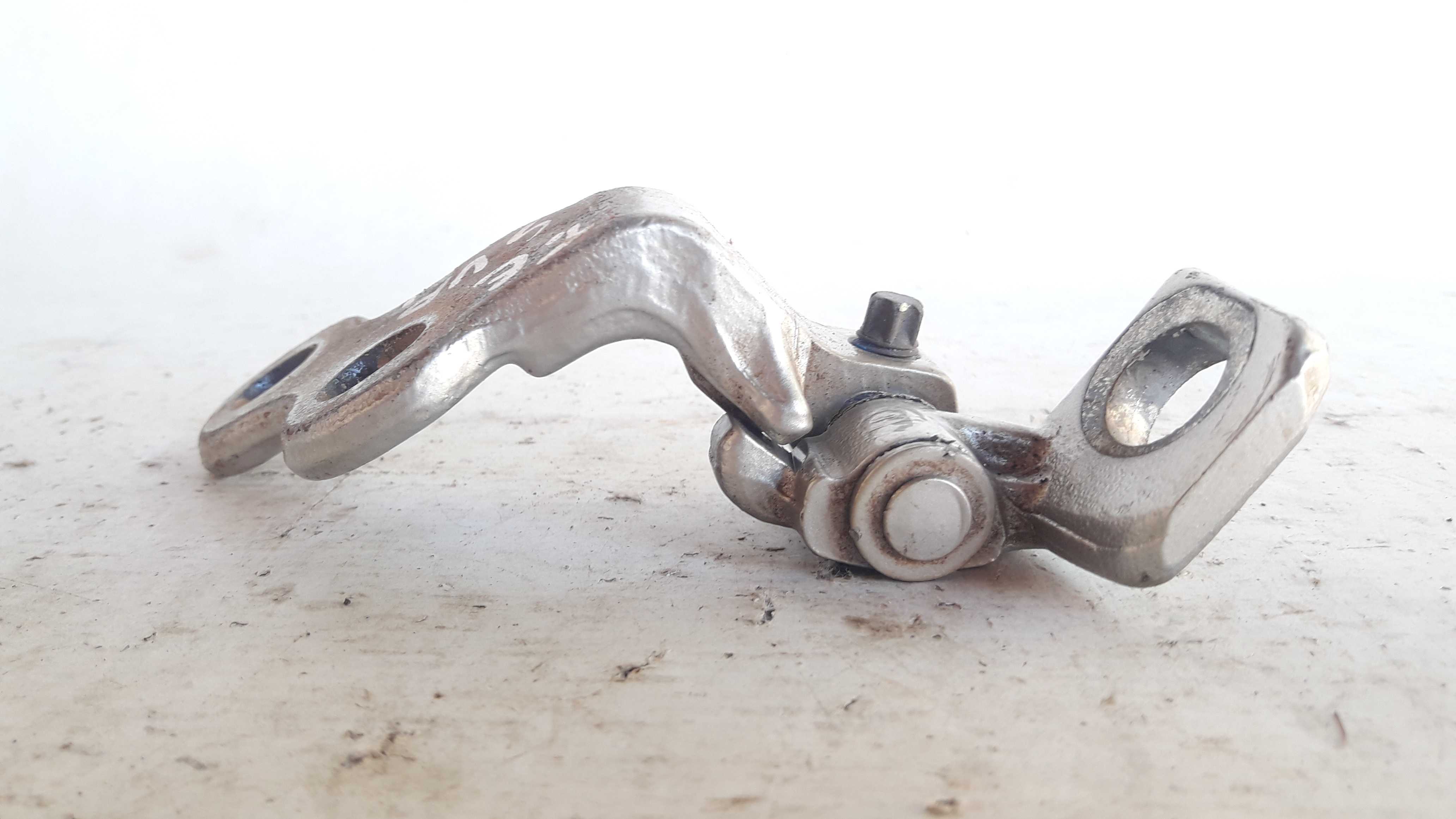 Dobradiça Traseira Esquerda Superior Focus 2002/07 Original 2