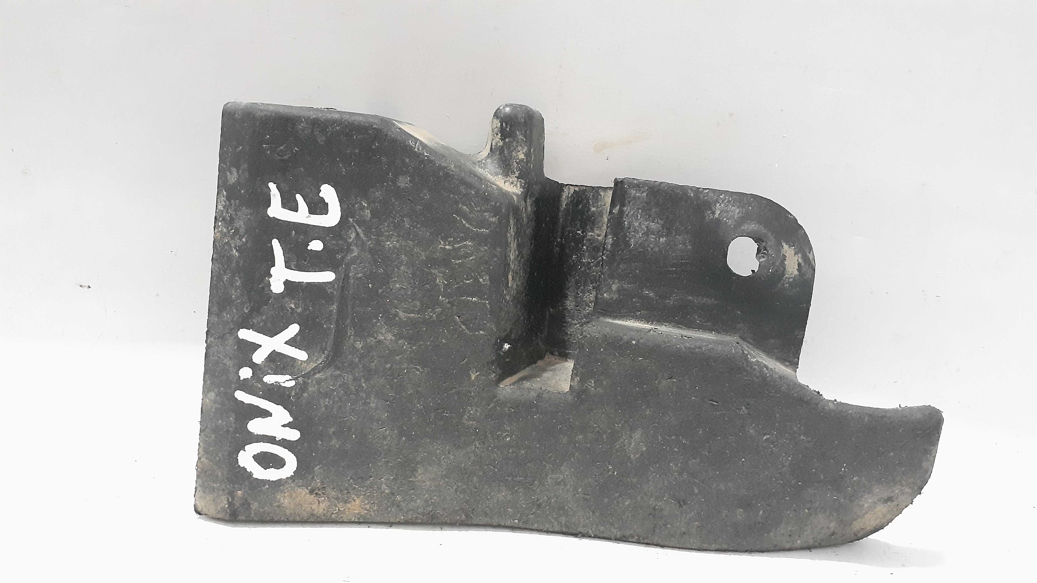 Defletor Parabarro Traseiro Esquerdo Ônix 94763469 Original 2