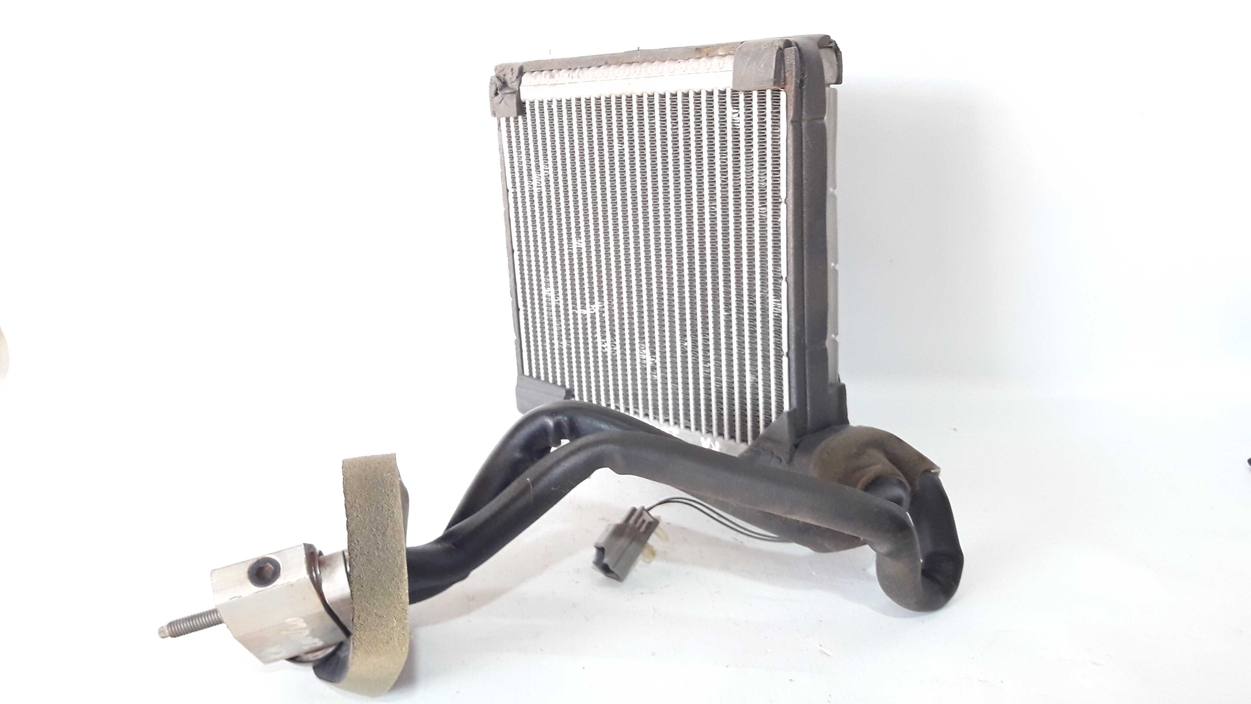 Condensador Ar Condicionado Ford Ka 14/20 2