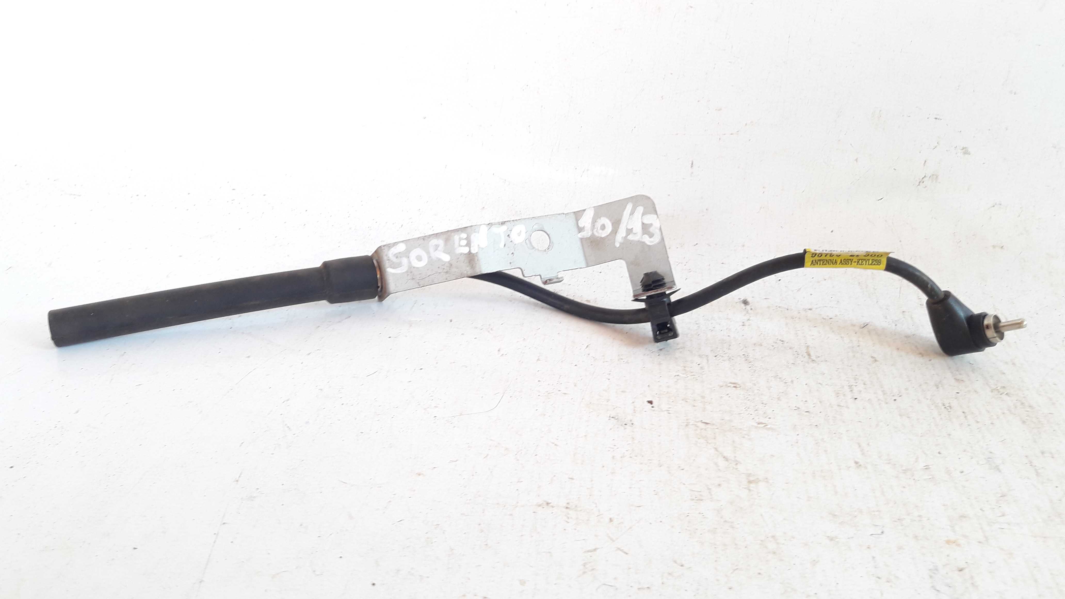 Antena Kia Sorento 2010/2013 2.4 30cm Original 957902p000 5