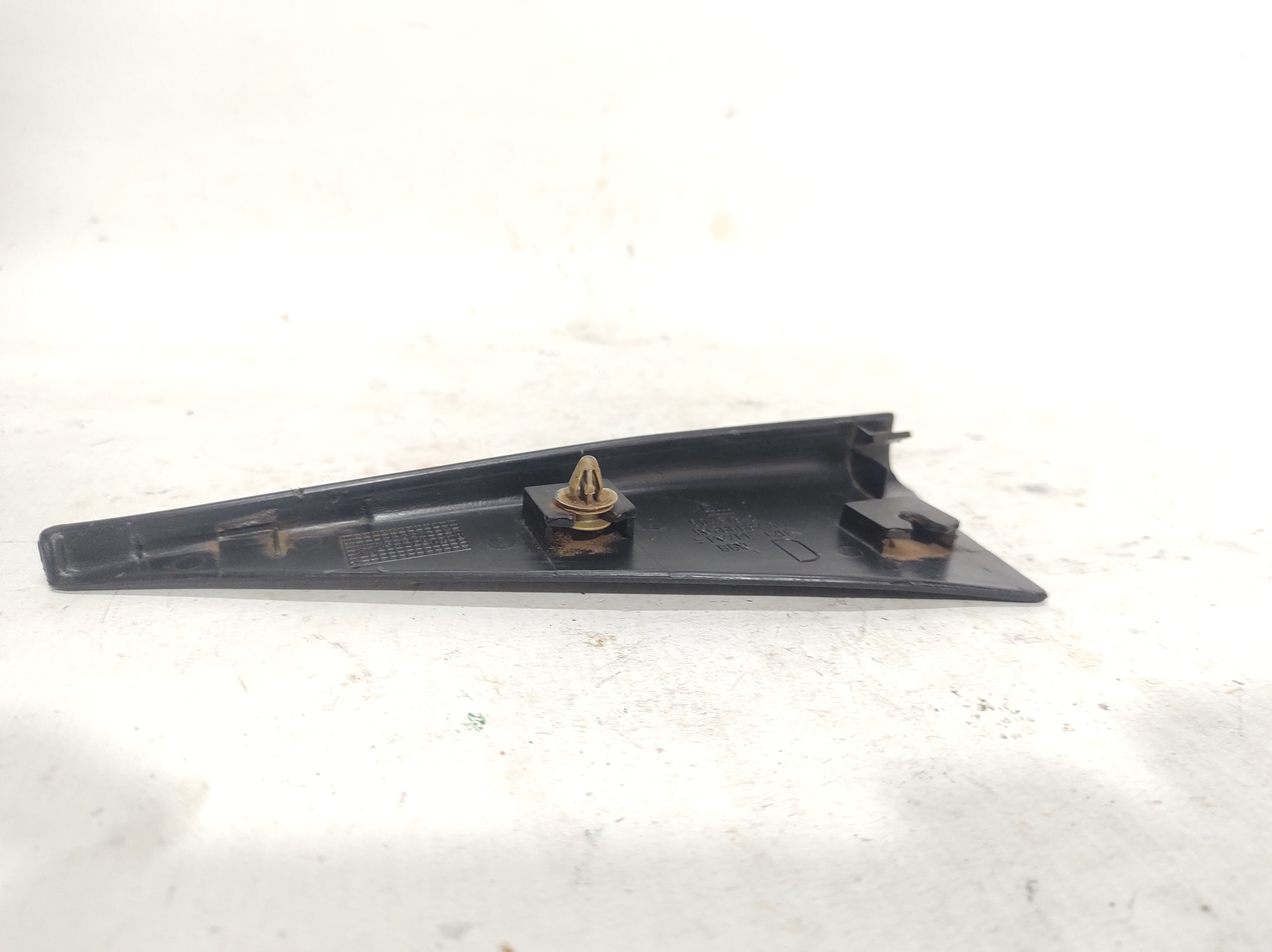 Moldura Externa Porta Traseira Direita Classic 94 A 02  Preto 3