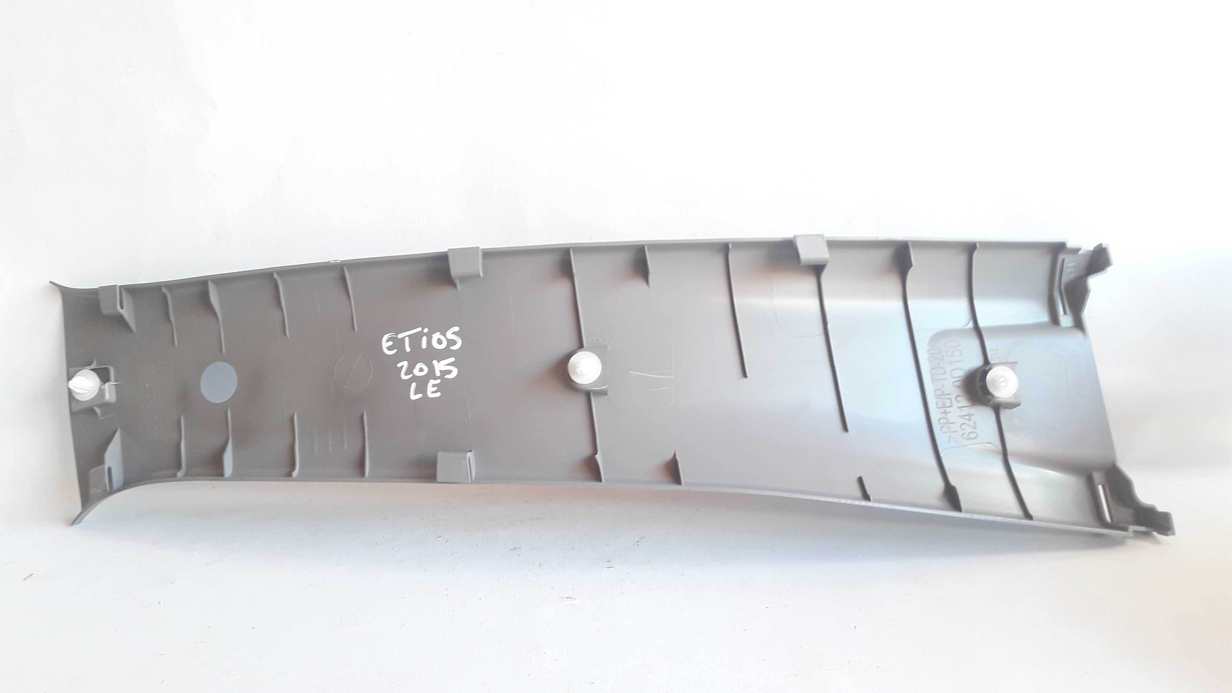 Moldura Coluna Esquerda Toyota Etios Seda 13/17 624120d150 2