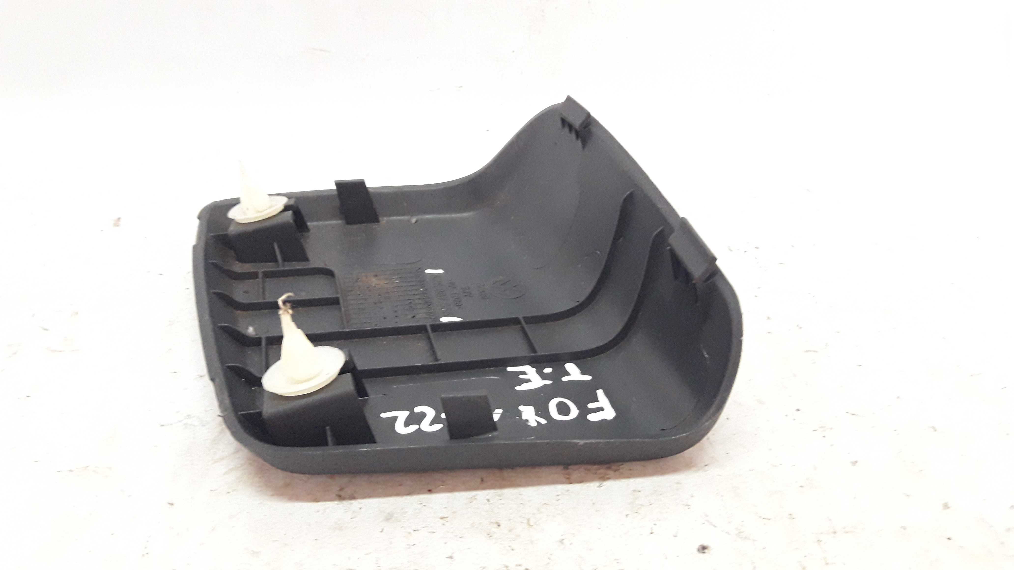 Moldura Esquerda Tampa Traseira Fox 16 A 22 5z6867655 Preto 5