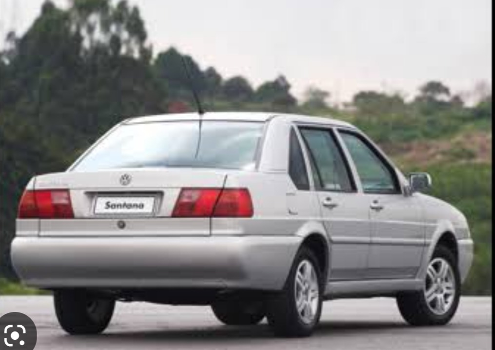 Lanterna Esquerda Tampa Traseira Santana 2000/06 Original 7