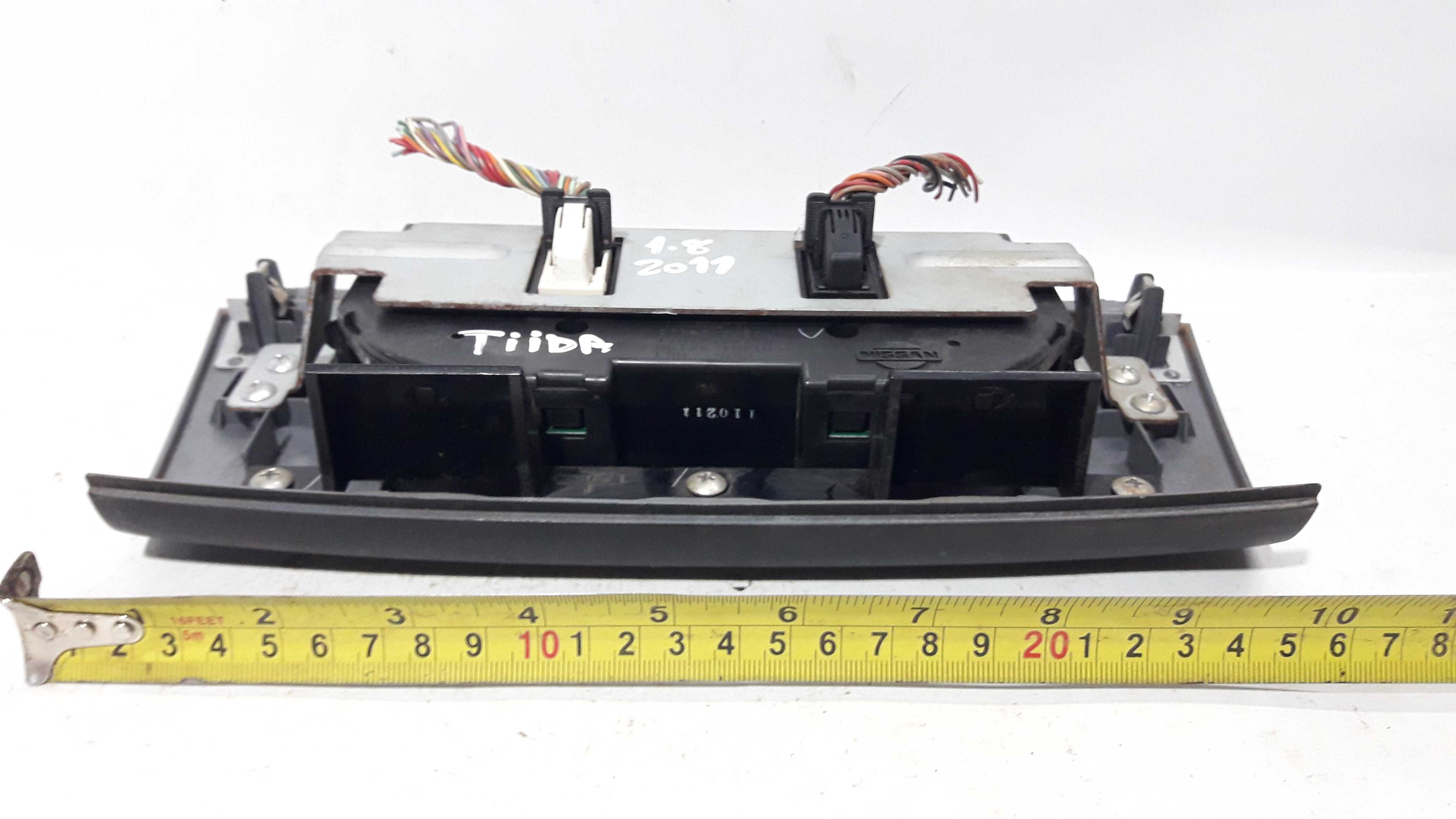 Comando Botões Ar Condicionado Tiida 8/13 27500zw90a 5