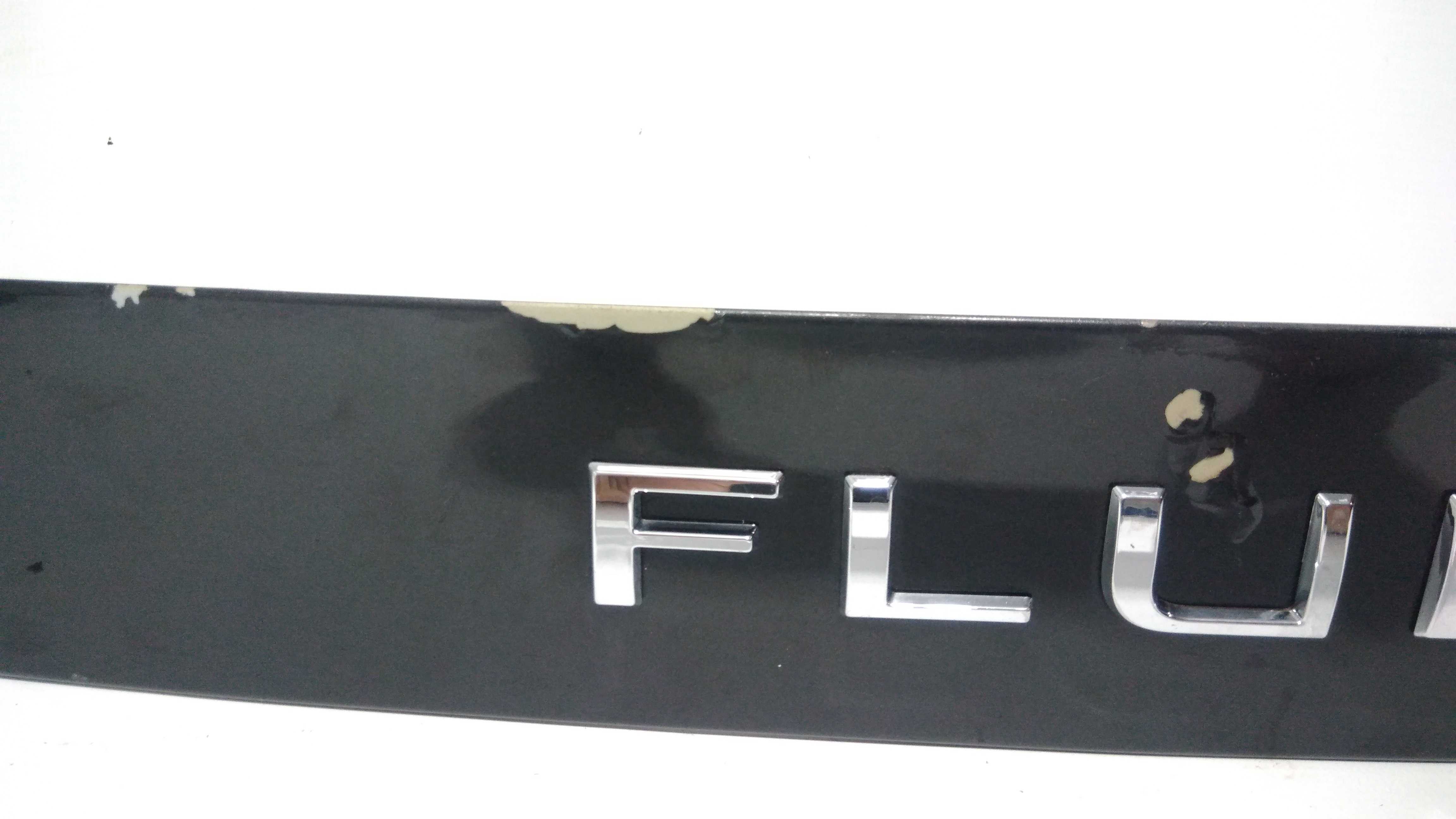 Moldura Tampa Traseira Fluence Original 11/15 C/ Detalhes 3