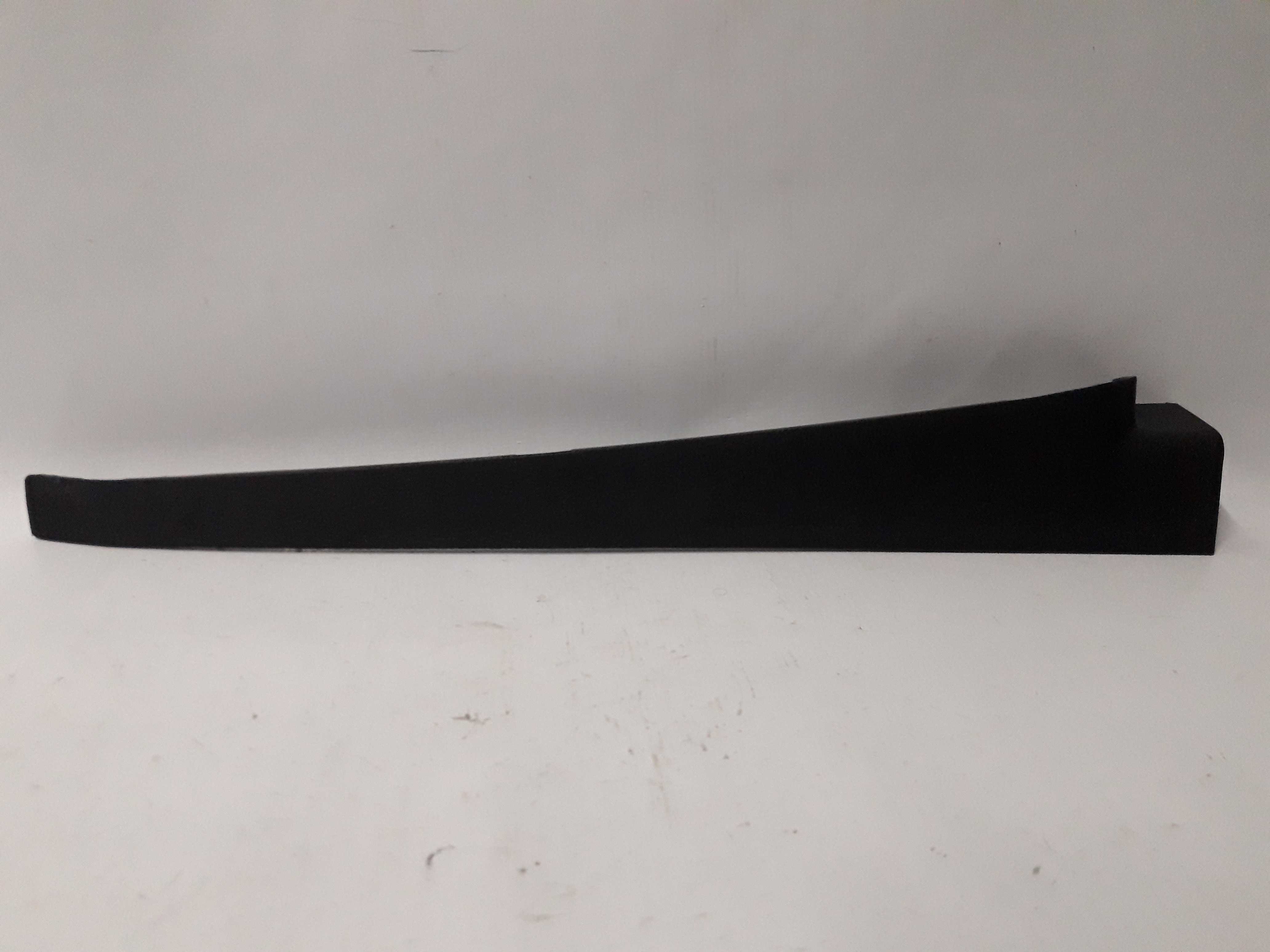 Moldura Lateral Esquerdo Painel Ford Ka 18/20 E3b5a044c61