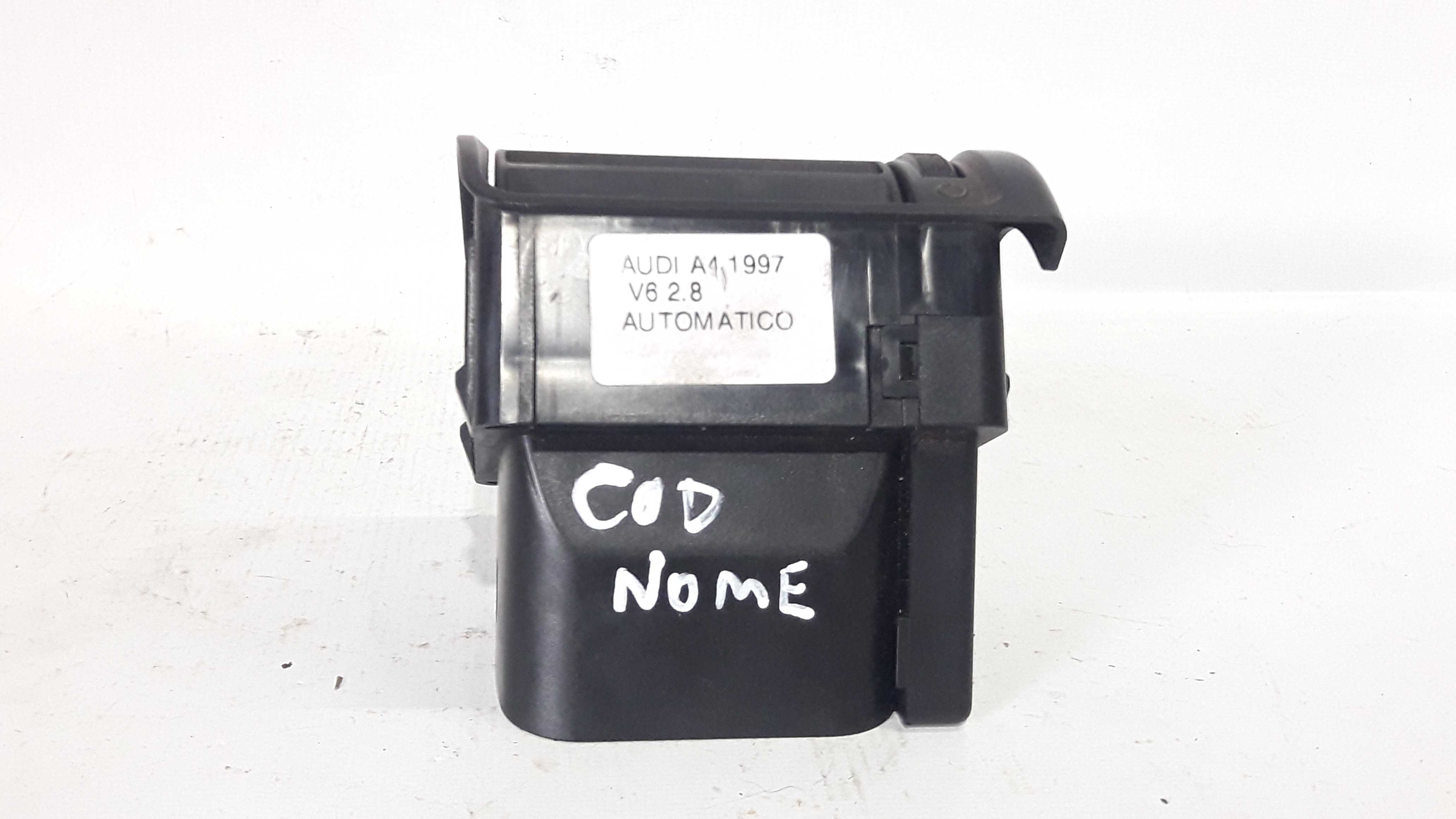 Difusor Ar Esquerdo Audi A4 97/02  8d1820901 19756 7