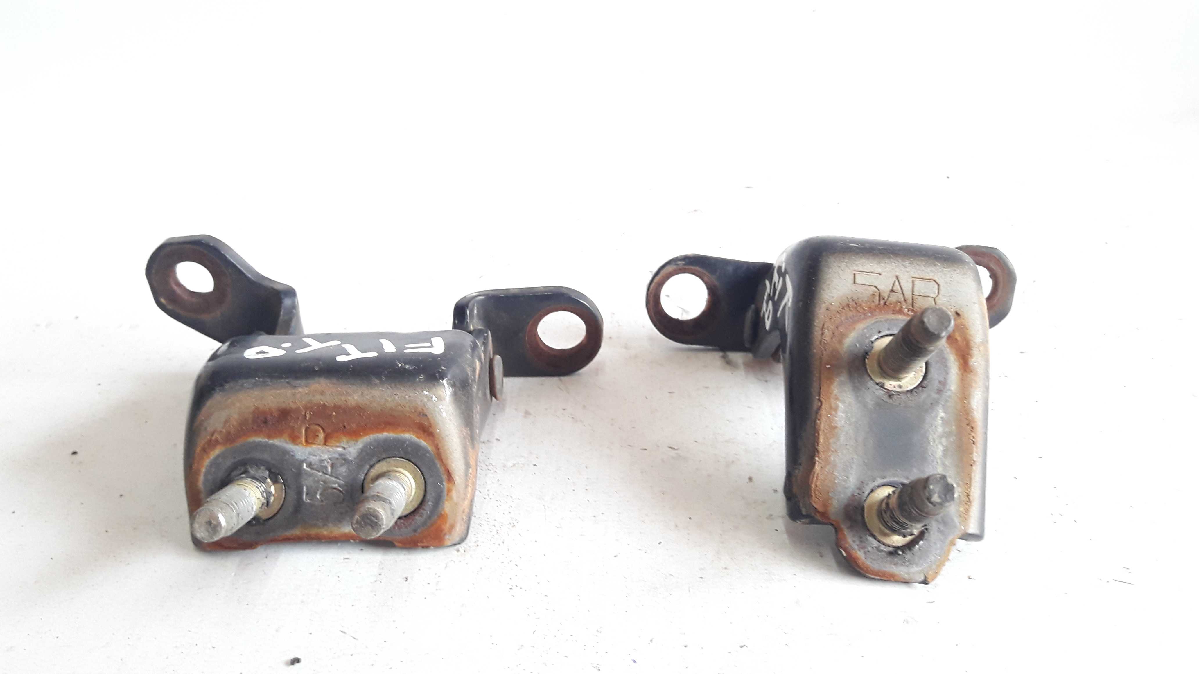 Dobradiça Porta Traseira Direita Honda Fit 03/08 Original 1