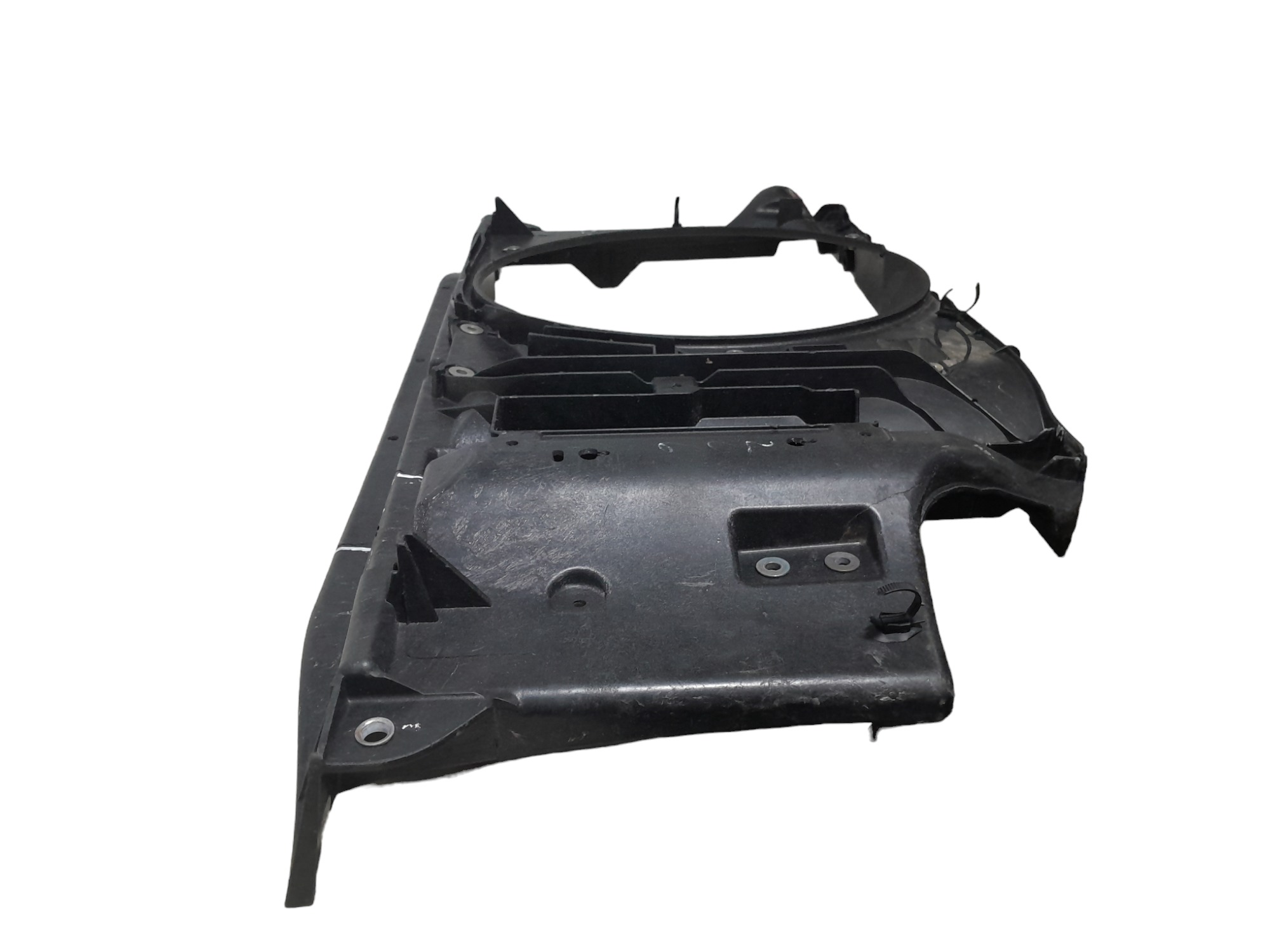 Defletor Ventoinha Radiador Peugeot 206 Original Com Avaria 4
