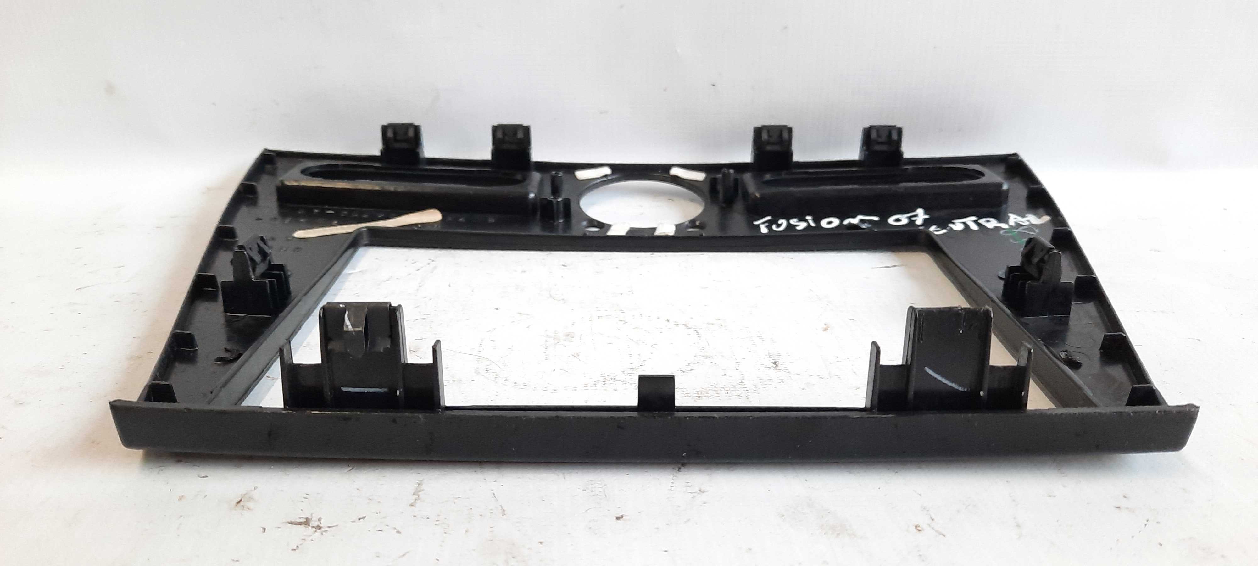 Moldura Rádio Botão Relógio Fusion 06/08 6n735404302 Origina 3